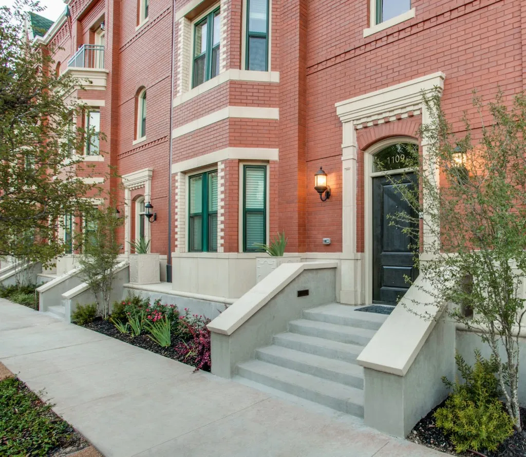 Townhouse For Rent