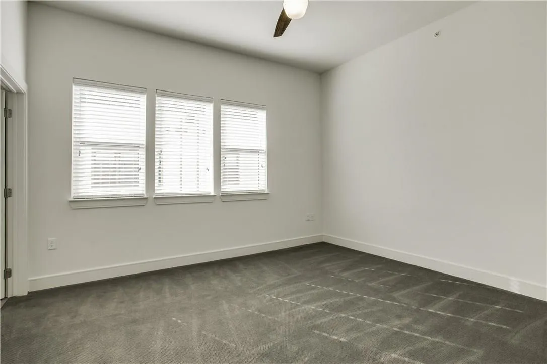 Townhouse For Rent in Dallas County , 2525 State Street 1110, Dallas, Texas 75201, 3 Bedroom, 4 Bathroom, 3 Garage spaces, 2,282 Sqft, built in 2016, mls#21393578, Real Estate Agent in Dallas, Homes For Rent in Dallas county, Homes For Rent in Dallas, Realtor in Dallas Texas, Real Estate Brokerage Independent Realty Texas, Luminita Cordes Realtor