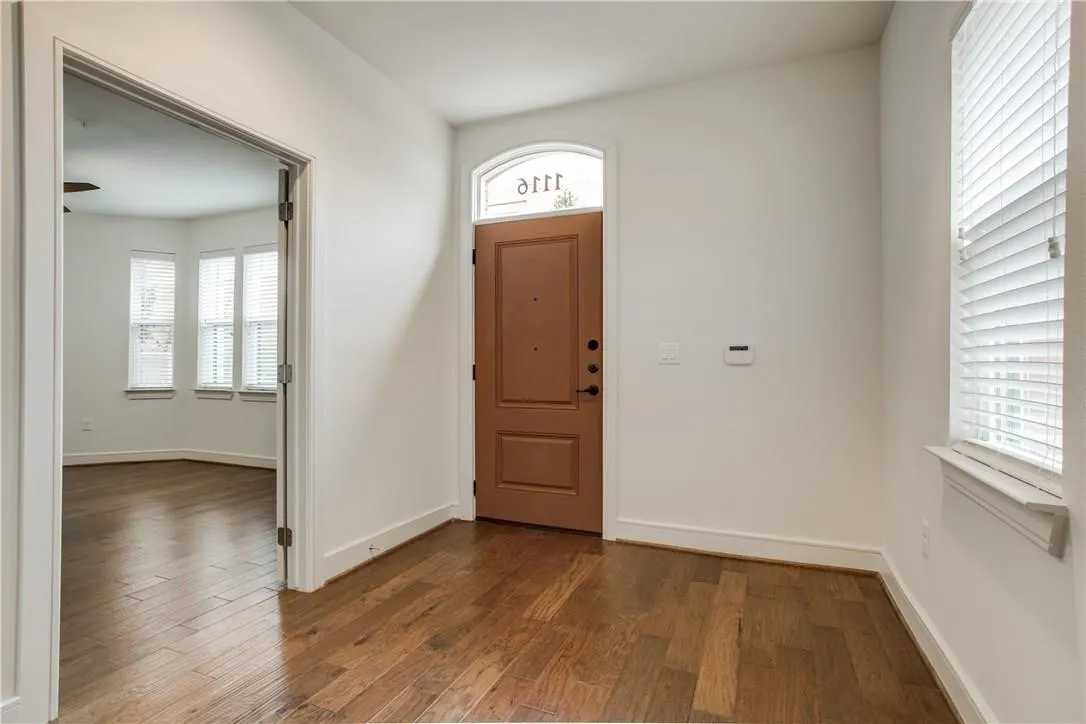 Townhouse For Rent in Dallas County , 2525 State Street 1110, Dallas, Texas 75201, 3 Bedroom, 4 Bathroom, 3 Garage spaces, 2,282 Sqft, built in 2016, mls#21393578, Real Estate Agent in Dallas, Homes For Rent in Dallas county, Homes For Rent in Dallas, Realtor in Dallas Texas, Real Estate Brokerage Independent Realty Texas, Luminita Cordes Realtor
