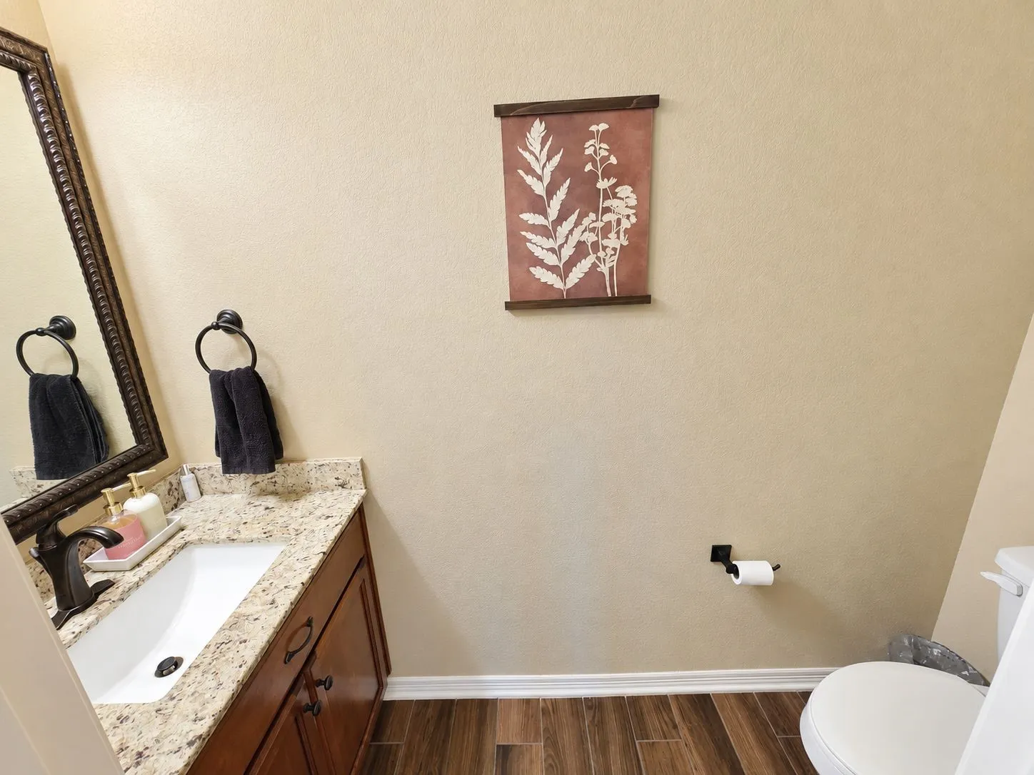 Single Family Residence For Sale in Bell County , 144 Indian Ridge Road, Belton, Texas 76513, 6 Bedroom, 4 Bathroom, 3 Garage spaces, 3,988 Sqft, built in 2018, mls#21393527, Real Estate Agent in Belton, Homes For Sale in Bell county, Homes For Sale in Belton, Realtor in Belton Texas, Real Estate Brokerage Independent Realty Texas, Luminita Cordes Realtor