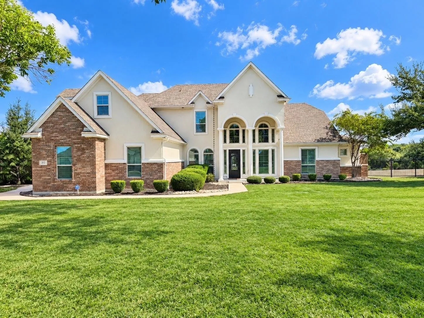 Single Family Residence For Sale in Bell County , 144 Indian Ridge Road, Belton, Texas 76513, 6 Bedroom, 4 Bathroom, 3 Garage spaces, 3,988 Sqft, built in 2018, mls#21393527, Real Estate Agent in Belton, Homes For Sale in Bell county, Homes For Sale in Belton, Realtor in Belton Texas, Real Estate Brokerage Independent Realty Texas, Luminita Cordes Realtor