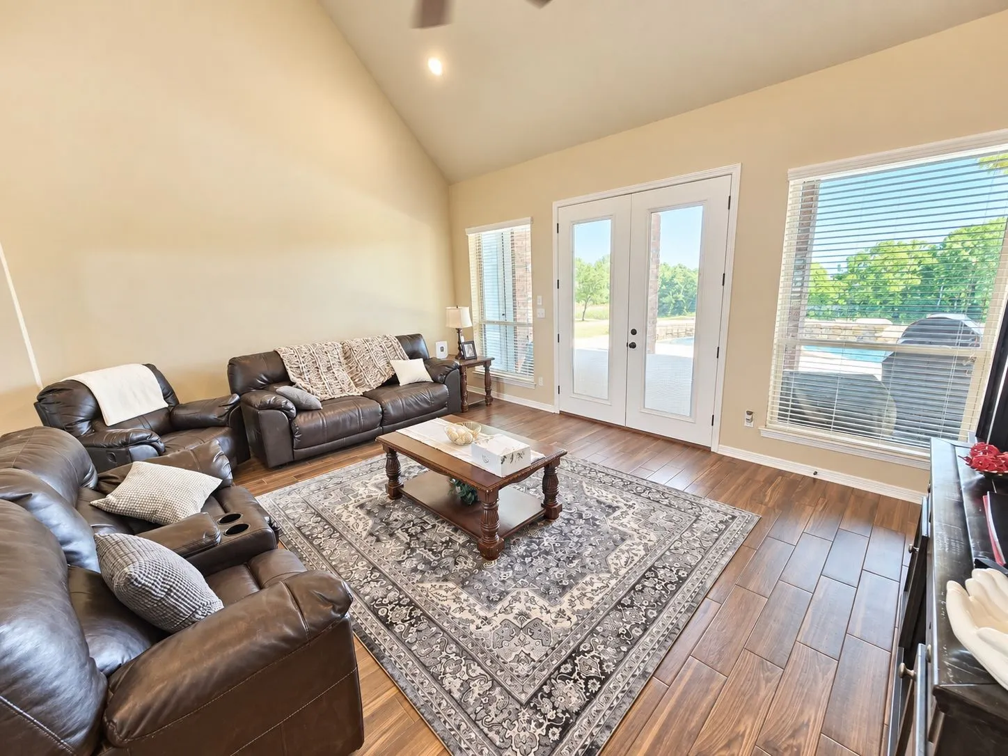 Single Family Residence For Sale in Bell County , 144 Indian Ridge Road, Belton, Texas 76513, 6 Bedroom, 4 Bathroom, 3 Garage spaces, 3,988 Sqft, built in 2018, mls#21393527, Real Estate Agent in Belton, Homes For Sale in Bell county, Homes For Sale in Belton, Realtor in Belton Texas, Real Estate Brokerage Independent Realty Texas, Luminita Cordes Realtor