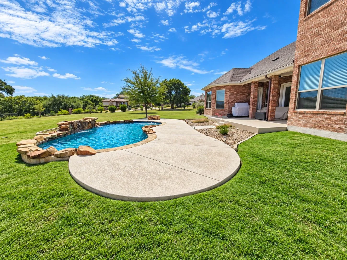 Single Family Residence For Sale in Bell County , 144 Indian Ridge Road, Belton, Texas 76513, 6 Bedroom, 4 Bathroom, 3 Garage spaces, 3,988 Sqft, built in 2018, mls#21393527, Real Estate Agent in Belton, Homes For Sale in Bell county, Homes For Sale in Belton, Realtor in Belton Texas, Real Estate Brokerage Independent Realty Texas, Luminita Cordes Realtor