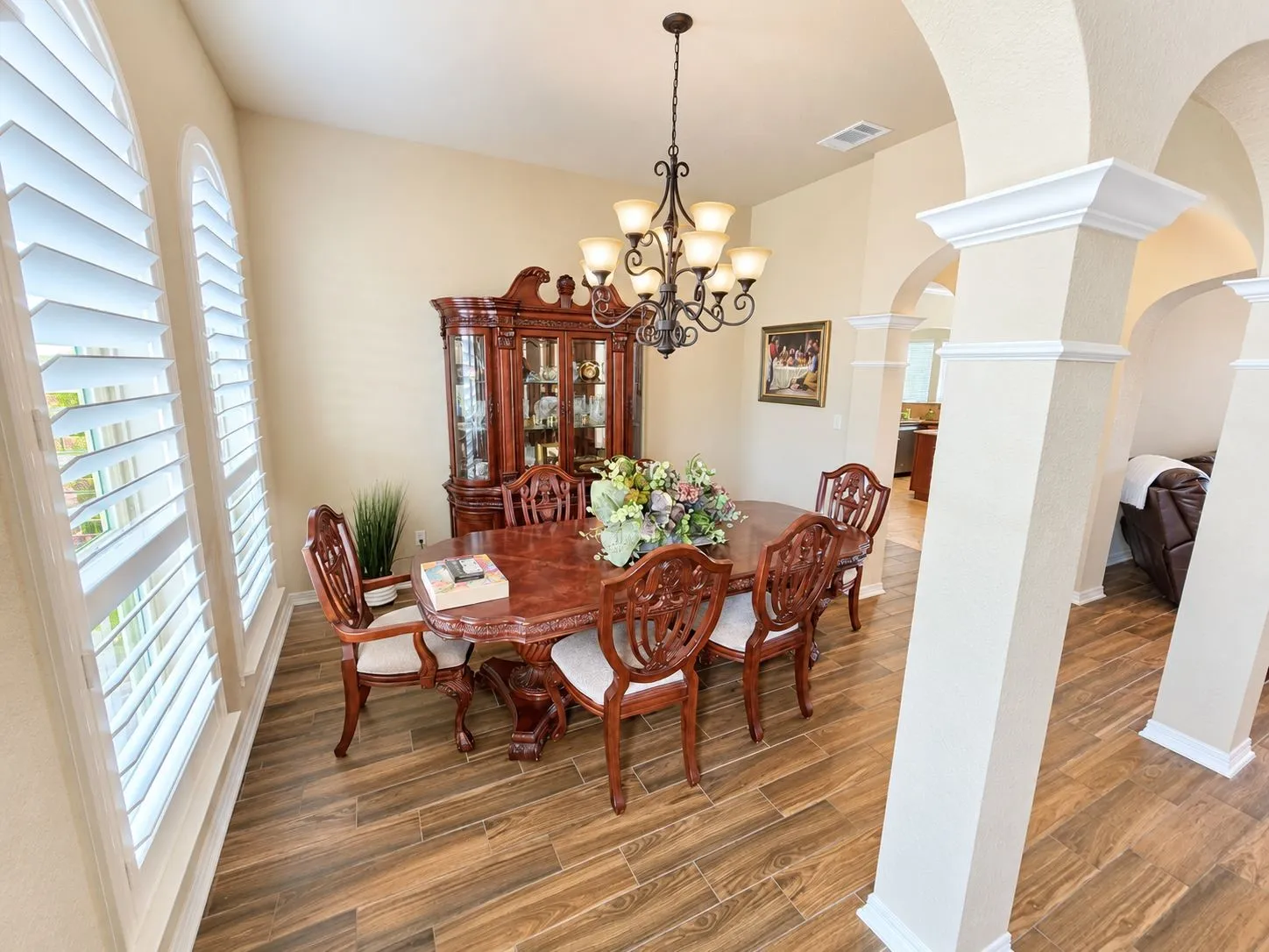 Single Family Residence For Sale in Bell County , 144 Indian Ridge Road, Belton, Texas 76513, 6 Bedroom, 4 Bathroom, 3 Garage spaces, 3,988 Sqft, built in 2018, mls#21393527, Real Estate Agent in Belton, Homes For Sale in Bell county, Homes For Sale in Belton, Realtor in Belton Texas, Real Estate Brokerage Independent Realty Texas, Luminita Cordes Realtor