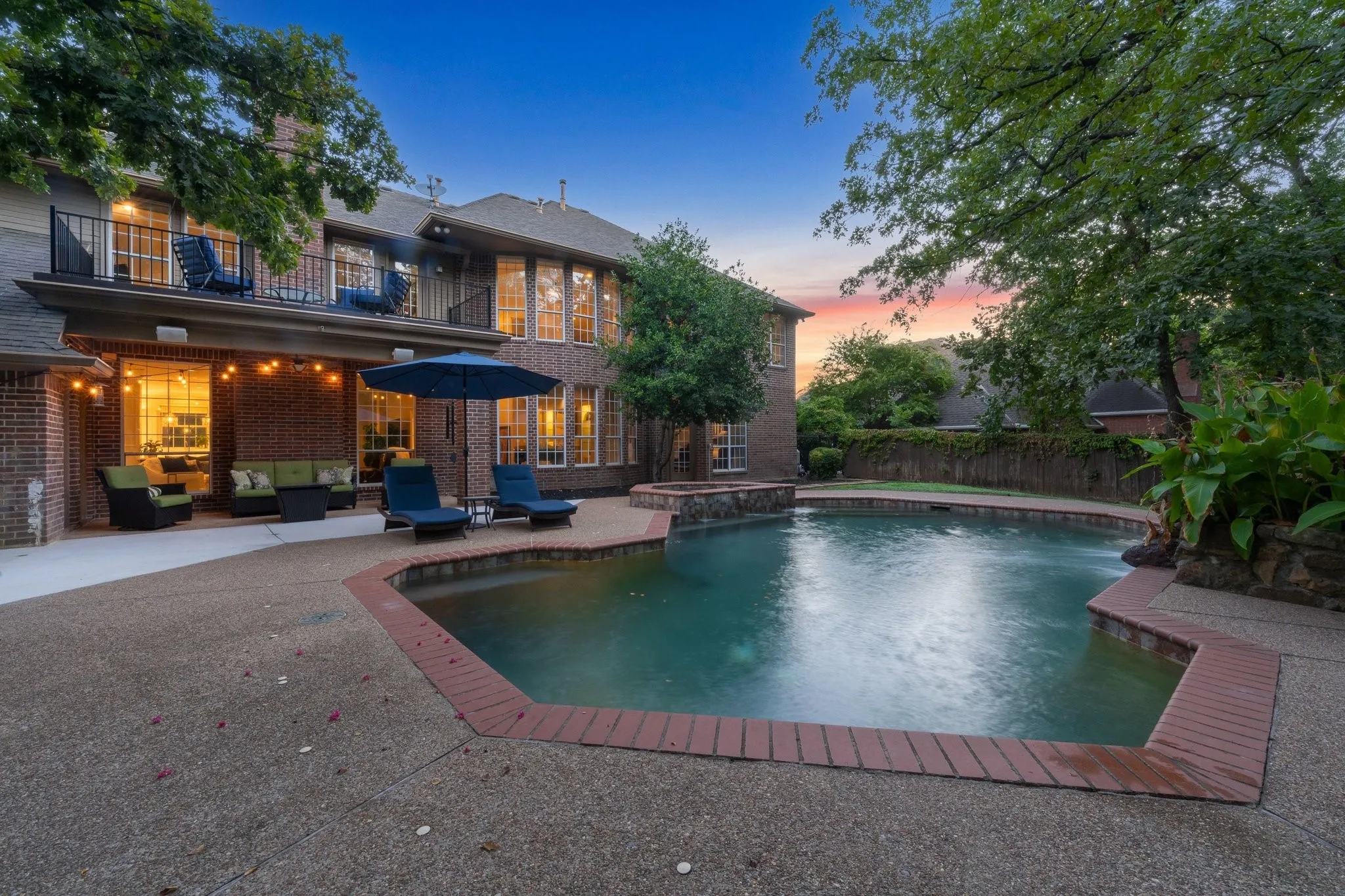 Single Family Residence For Sale in Tarrant County , 303 Covington Way, Colleyville, Texas 76034, 4 Bedroom, 4 Bathroom, 3 Garage spaces, 4,892 Sqft, built in 1991, mls#21393331, Real Estate Agent in Colleyville, Homes For Sale in Tarrant county, Homes For Sale in Colleyville, Realtor in Colleyville Texas, Real Estate Brokerage Independent Realty Texas, Luminita Cordes Realtor