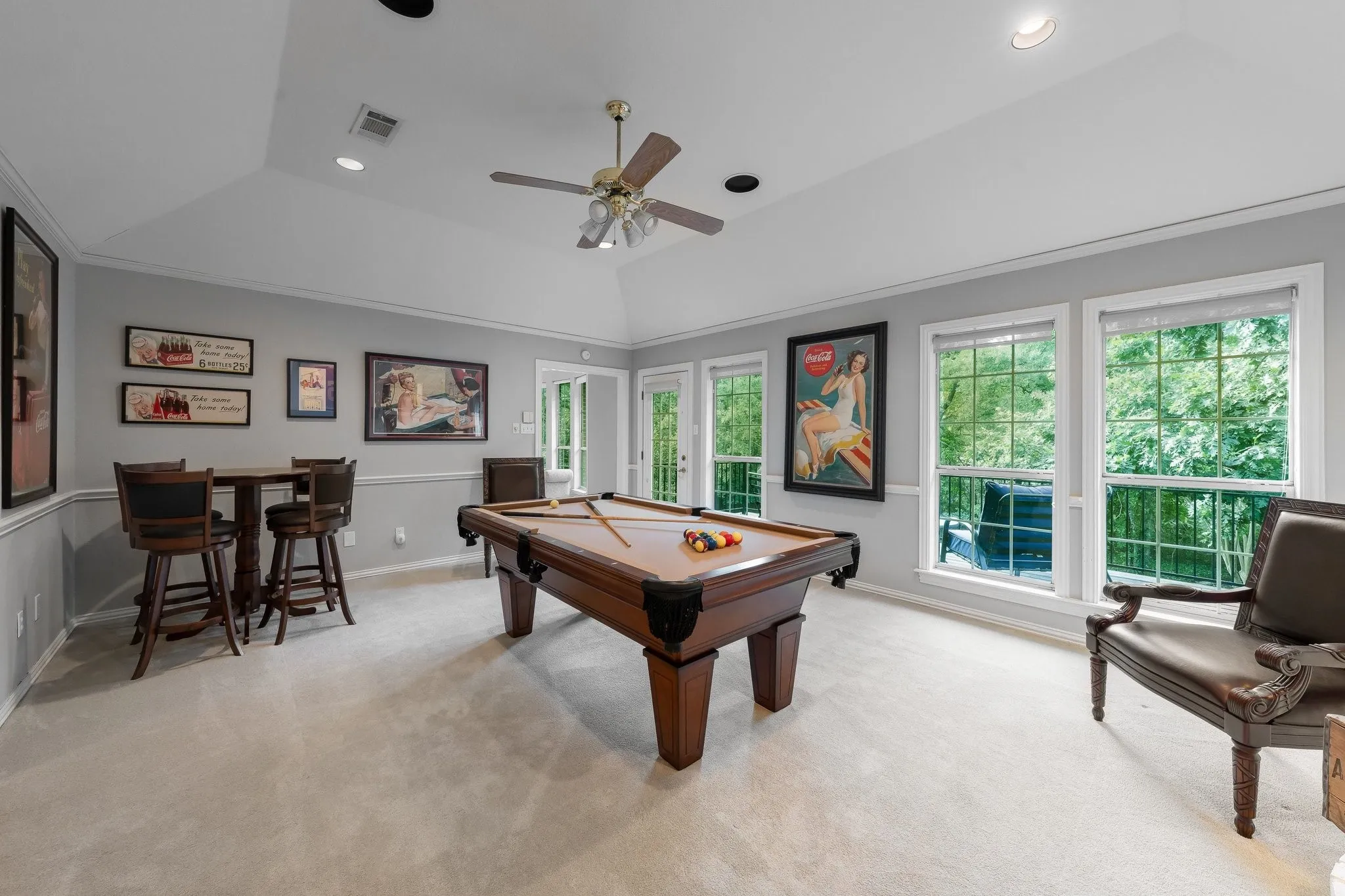 Single Family Residence For Sale in Tarrant County , 303 Covington Way, Colleyville, Texas 76034, 4 Bedroom, 4 Bathroom, 3 Garage spaces, 4,892 Sqft, built in 1991, mls#21393331, Real Estate Agent in Colleyville, Homes For Sale in Tarrant county, Homes For Sale in Colleyville, Realtor in Colleyville Texas, Real Estate Brokerage Independent Realty Texas, Luminita Cordes Realtor