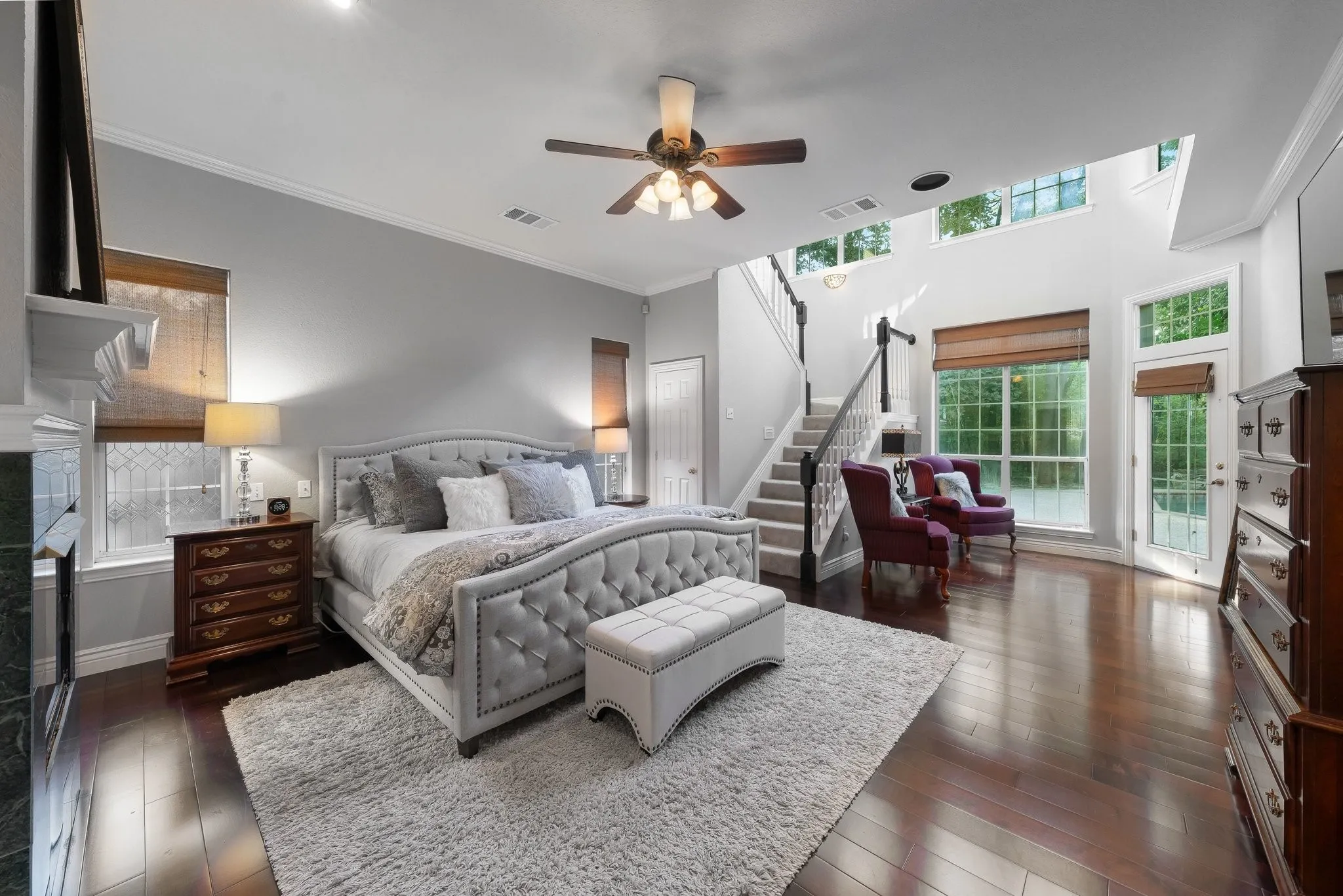 Single Family Residence For Sale in Tarrant County , 303 Covington Way, Colleyville, Texas 76034, 4 Bedroom, 4 Bathroom, 3 Garage spaces, 4,892 Sqft, built in 1991, mls#21393331, Real Estate Agent in Colleyville, Homes For Sale in Tarrant county, Homes For Sale in Colleyville, Realtor in Colleyville Texas, Real Estate Brokerage Independent Realty Texas, Luminita Cordes Realtor