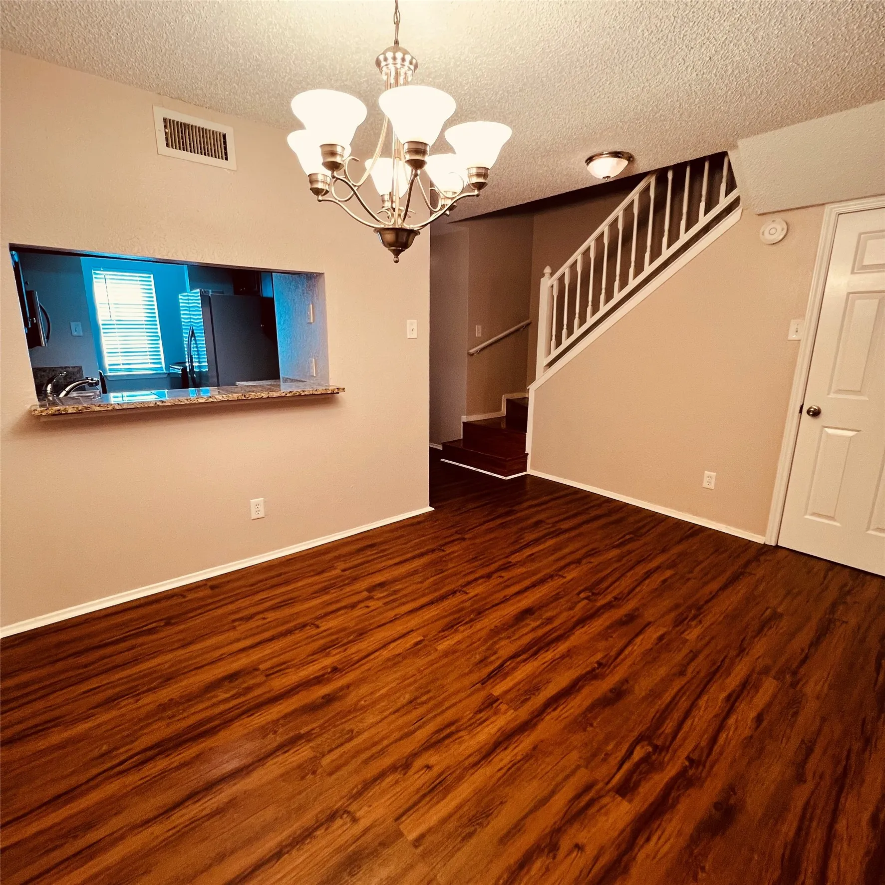 Condominium For Rent in Dallas County , 3635 Garden Brook Drive 6300, Farmers Branch, Texas 75234, 2 Bedroom, 3 Bathroom, Garage spaces, 1,158 Sqft, built in 1983, mls#21393585, Real Estate Agent in Farmers Branch, Homes For Rent in Dallas county, Homes For Rent in Farmers Branch, Realtor in Farmers Branch Texas, Real Estate Brokerage Independent Realty Texas, Luminita Cordes Realtor
