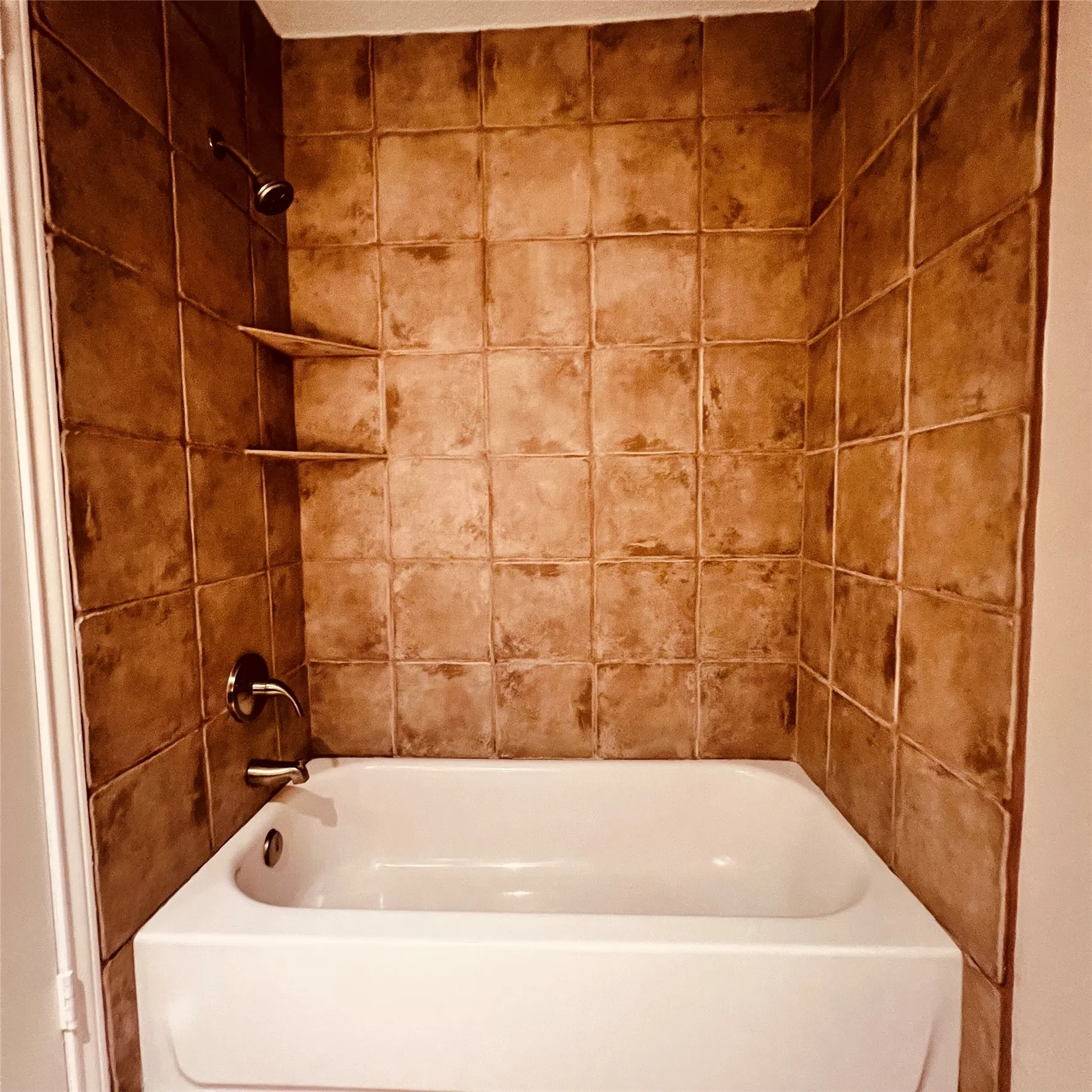 Condominium For Rent in Dallas County , 3635 Garden Brook Drive 6300, Farmers Branch, Texas 75234, 2 Bedroom, 3 Bathroom, Garage spaces, 1,158 Sqft, built in 1983, mls#21393585, Real Estate Agent in Farmers Branch, Homes For Rent in Dallas county, Homes For Rent in Farmers Branch, Realtor in Farmers Branch Texas, Real Estate Brokerage Independent Realty Texas, Luminita Cordes Realtor
