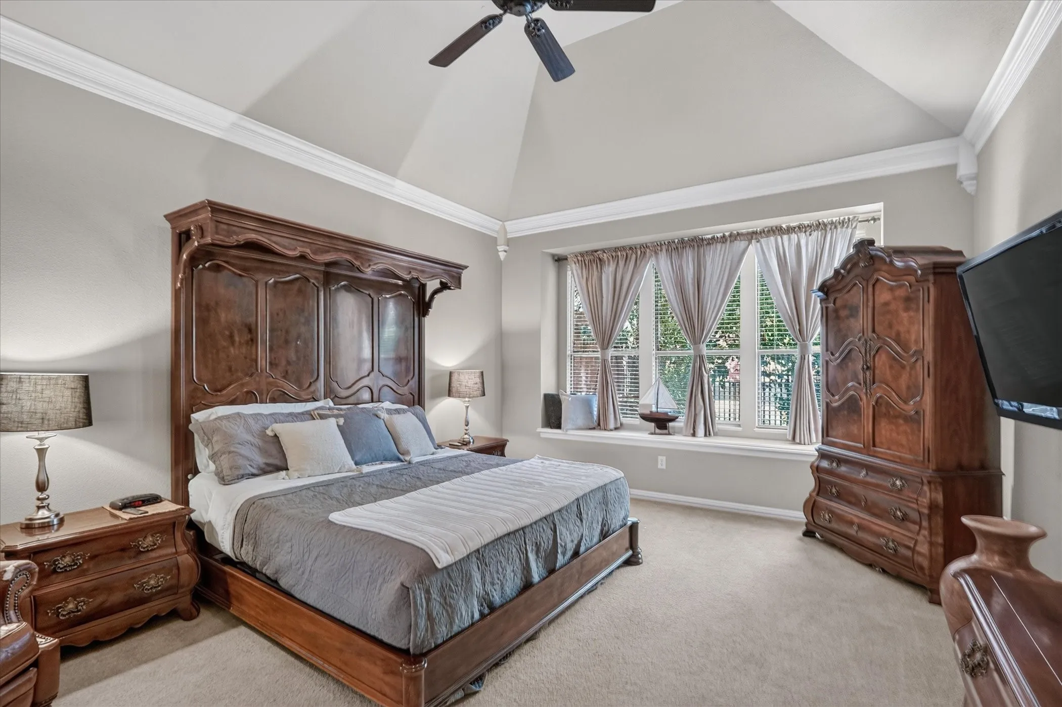 Single Family Residence For Sale in Tarrant County , 2824 Cotswold Court, Keller, Texas 76248, 3 Bedroom, 3 Bathroom, 2 Garage spaces, 2,611 Sqft, built in 2007, mls#21379318, Real Estate Agent in Keller, Homes For Sale in Tarrant county, Homes For Sale in Keller, Realtor in Keller Texas, Real Estate Brokerage Independent Realty Texas, Luminita Cordes Realtor