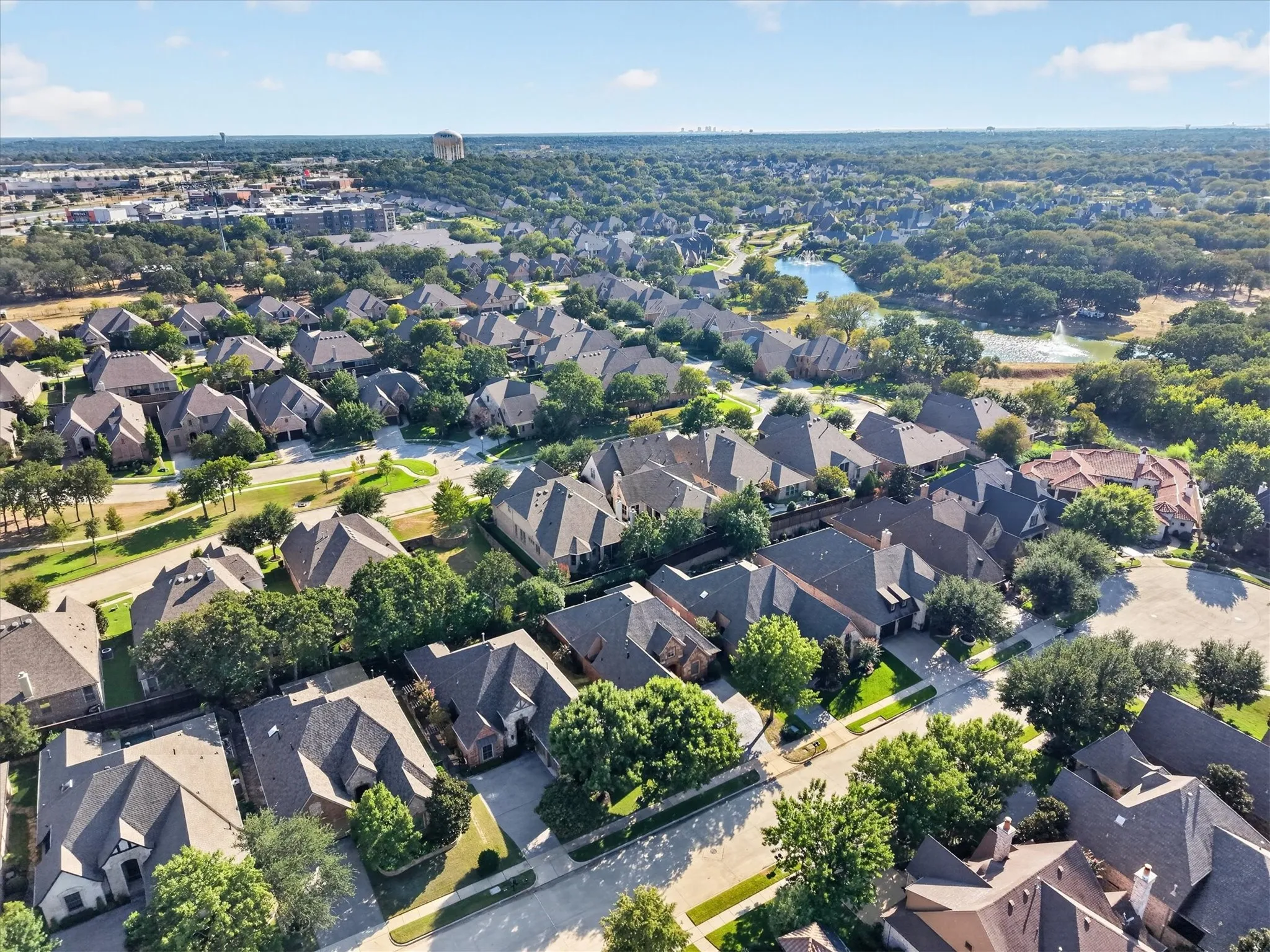 Single Family Residence For Sale in Tarrant County , 2824 Cotswold Court, Keller, Texas 76248, 3 Bedroom, 3 Bathroom, 2 Garage spaces, 2,611 Sqft, built in 2007, mls#21379318, Real Estate Agent in Keller, Homes For Sale in Tarrant county, Homes For Sale in Keller, Realtor in Keller Texas, Real Estate Brokerage Independent Realty Texas, Luminita Cordes Realtor