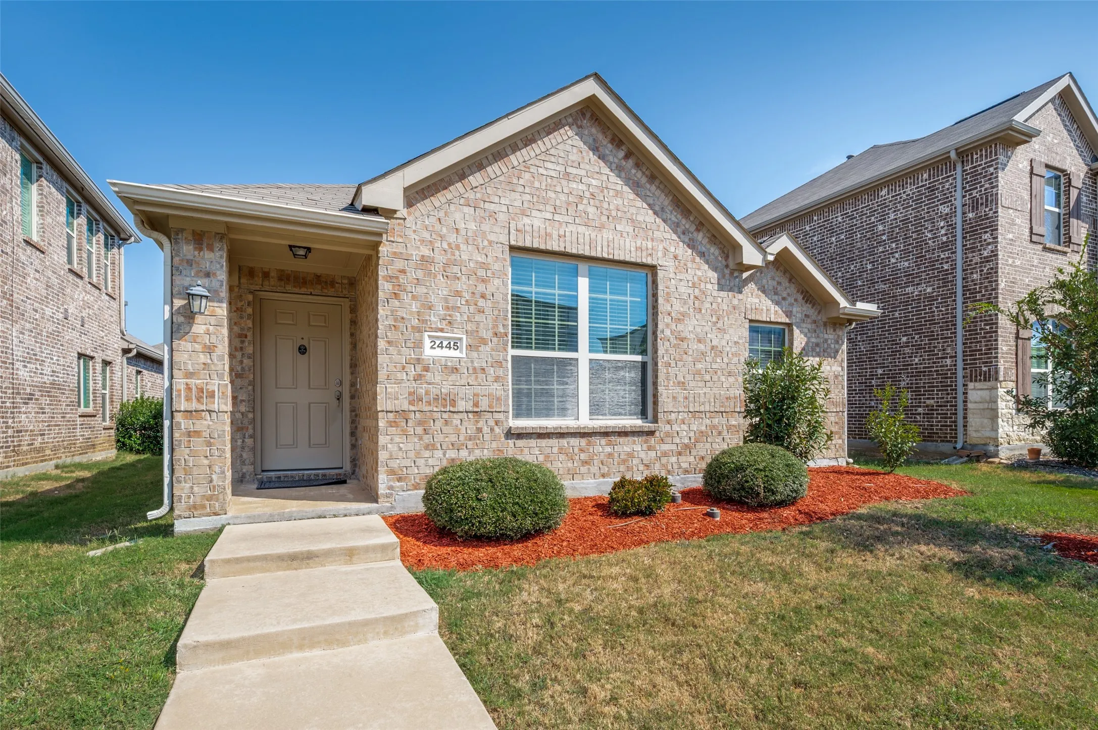 Single Family Residence For Sale