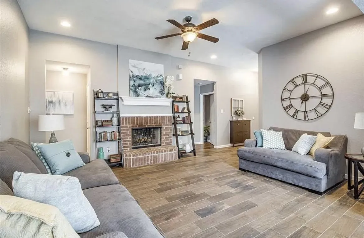 Single Family Residence For Rent in Collin County , 505 Harvard Drive, Princeton, Texas 75407, 4 Bedroom, 2 Bathroom, 2 Garage spaces, 1,688 Sqft, built in 2005, mls#21393609, Real Estate Agent in Princeton, Homes For Rent in Collin county, Homes For Rent in Princeton, Realtor in Princeton Texas, Real Estate Brokerage Independent Realty Texas, Luminita Cordes Realtor