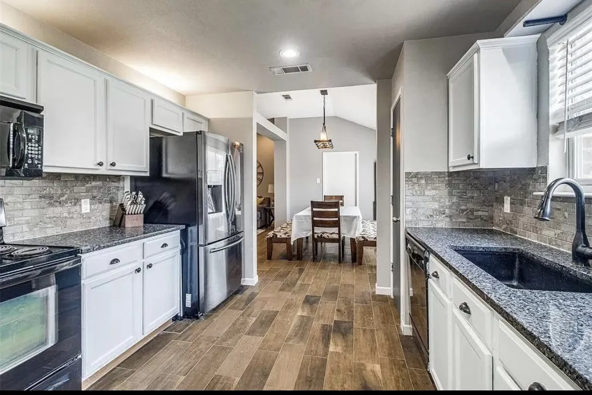 Single Family Residence For Rent in Collin County , 505 Harvard Drive, Princeton, Texas 75407, 4 Bedroom, 2 Bathroom, 2 Garage spaces, 1,688 Sqft, built in 2005, mls#21393609, Real Estate Agent in Princeton, Homes For Rent in Collin county, Homes For Rent in Princeton, Realtor in Princeton Texas, Real Estate Brokerage Independent Realty Texas, Luminita Cordes Realtor