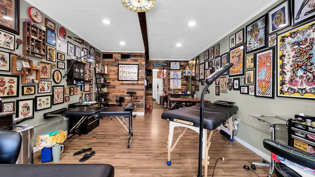 Tenant occupied Tattoo Shop