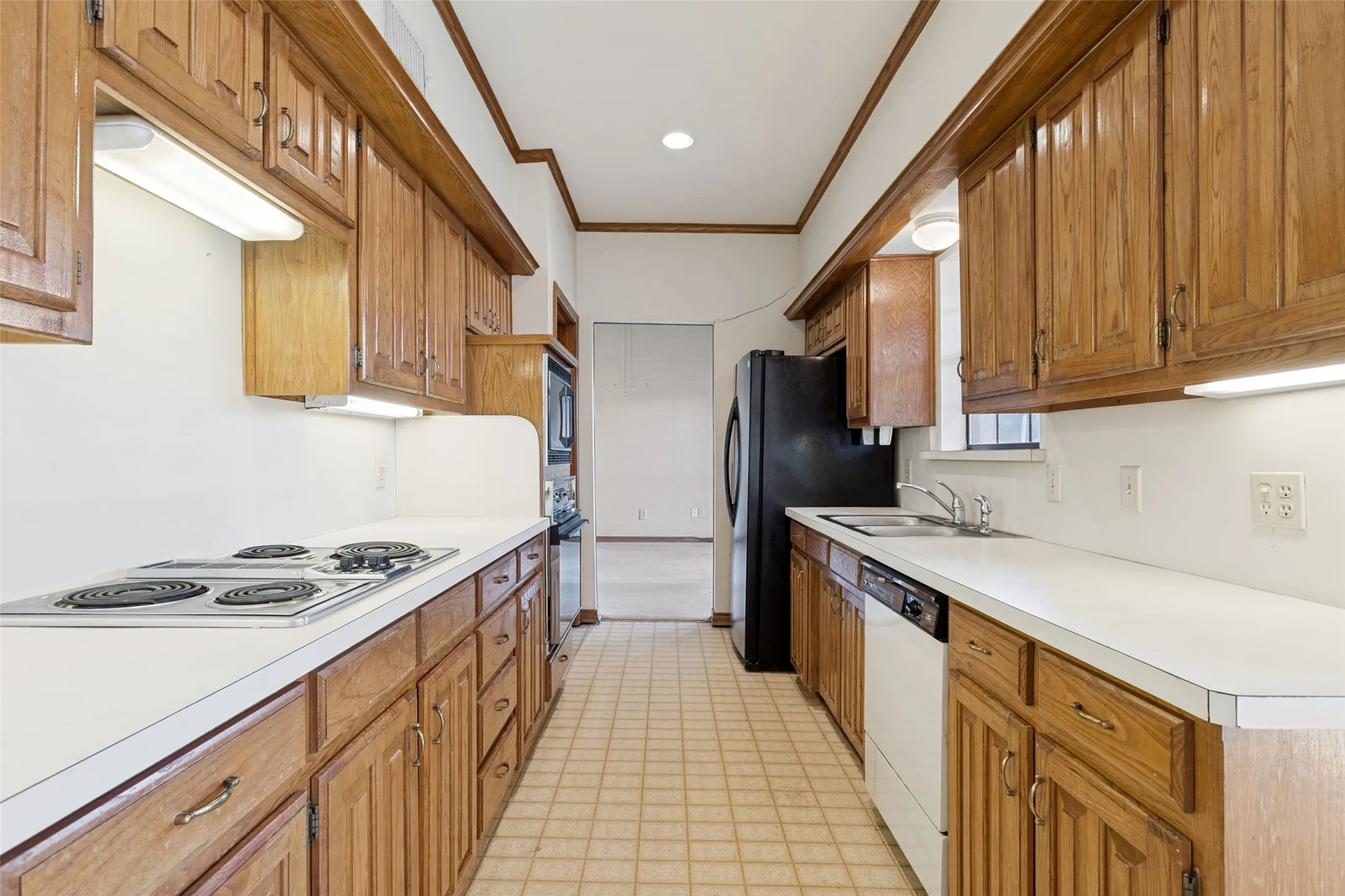 Single Family Residence For Sale in Collin County , 3428 Omar Lane, Plano, Texas 75023, 4 Bedroom, 3 Bathroom, 2 Garage spaces, 2,557 Sqft, built in 1983, mls#21393604, Real Estate Agent in Plano, Homes For Sale in Collin county, Homes For Sale in Plano, Realtor in Plano Texas, Real Estate Brokerage Independent Realty Texas, Luminita Cordes Realtor