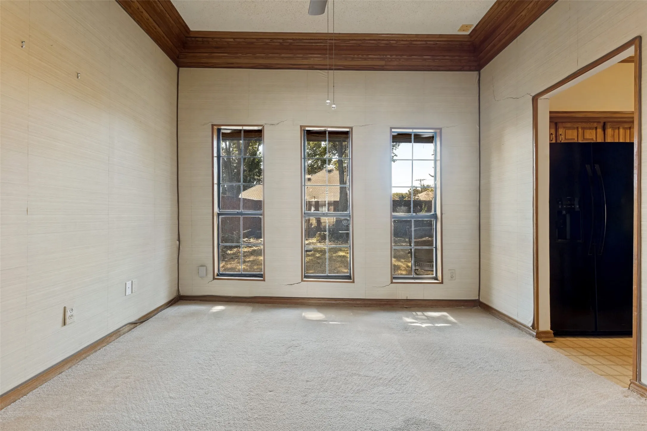 Single Family Residence For Sale in Collin County , 3428 Omar Lane, Plano, Texas 75023, 4 Bedroom, 3 Bathroom, 2 Garage spaces, 2,557 Sqft, built in 1983, mls#21393604, Real Estate Agent in Plano, Homes For Sale in Collin county, Homes For Sale in Plano, Realtor in Plano Texas, Real Estate Brokerage Independent Realty Texas, Luminita Cordes Realtor