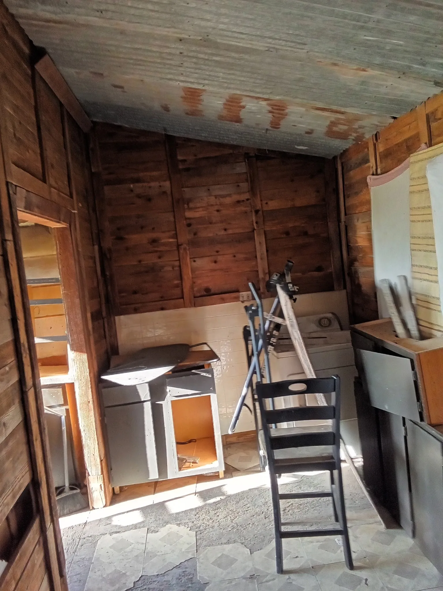 Single Family Residence For Sale in Hunt County , 803 N US Highway 69, Celeste, Texas 75423, 3 Bedroom, 1 Bathroom, 2 Garage spaces, 1,090 Sqft, built in 1956, mls#21393576, Real Estate Agent in Celeste, Homes For Sale in Hunt county, Homes For Sale in Celeste, Realtor in Celeste Texas, Real Estate Brokerage Independent Realty Texas, Luminita Cordes Realtor