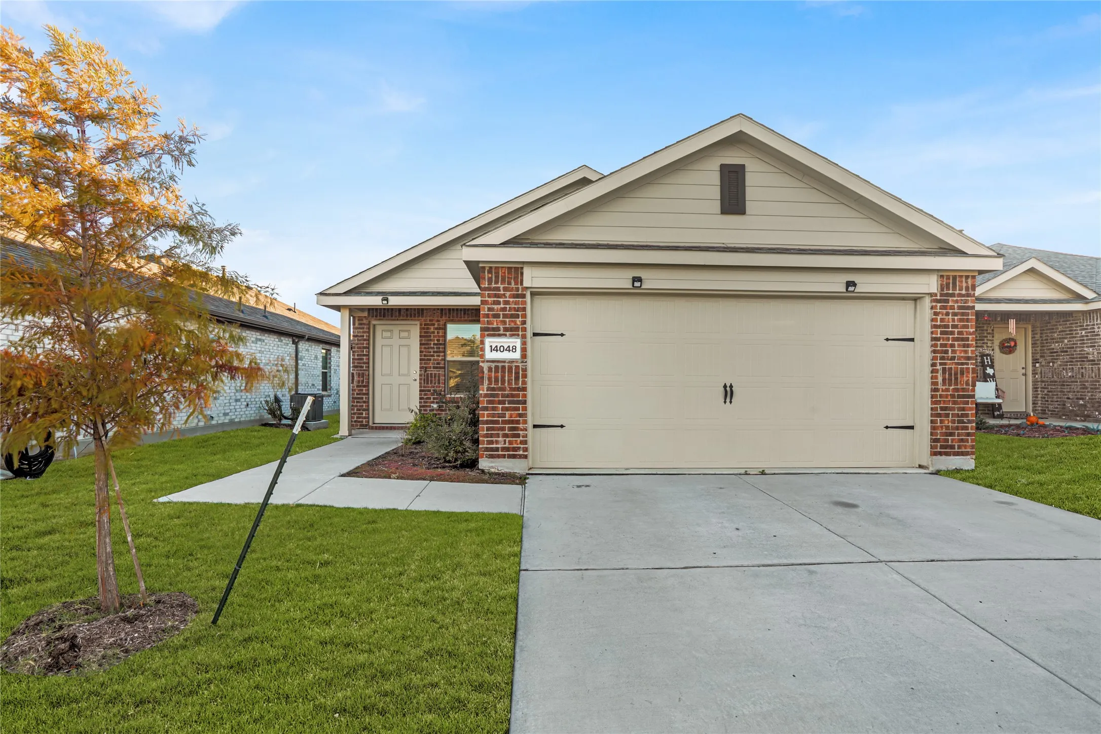 Single Family Residence For Rent