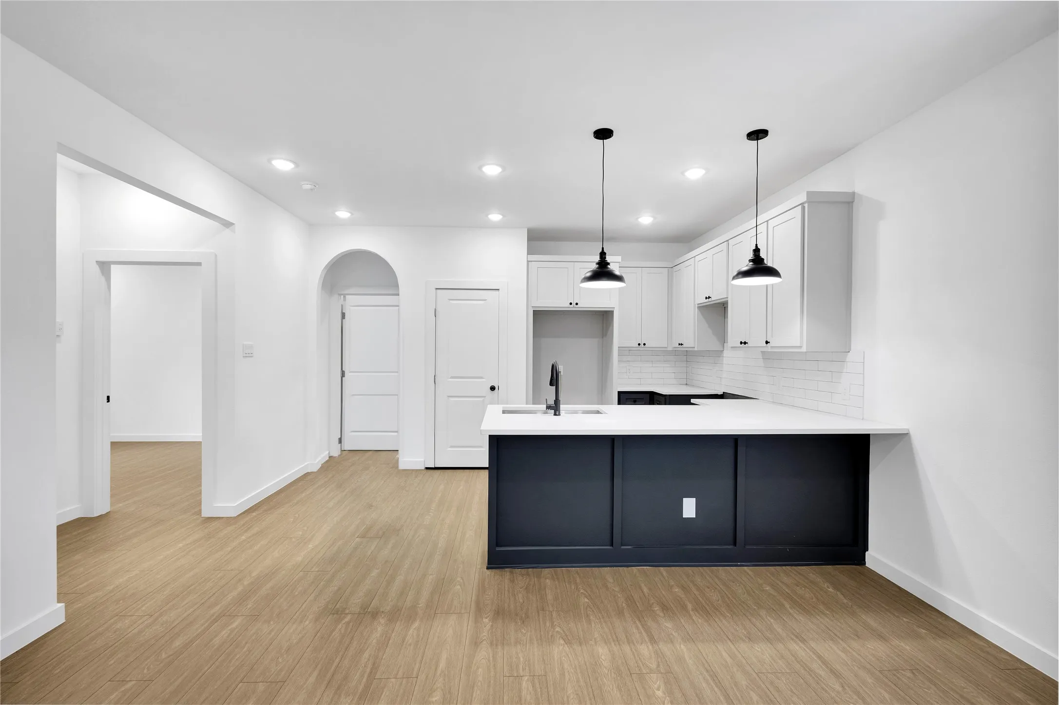 Single Family Residence For Sale in Dallas County , 4410 Hamilton Avenue, Dallas, Texas 75210, 4 Bedroom, 2 Bathroom, 2 Garage spaces, 1,582 Sqft, built in 2026, mls#21393628, Real Estate Agent in Dallas, Homes For Sale in Dallas county, Homes For Sale in Dallas, Realtor in Dallas Texas, Real Estate Brokerage Independent Realty Texas, Luminita Cordes Realtor
