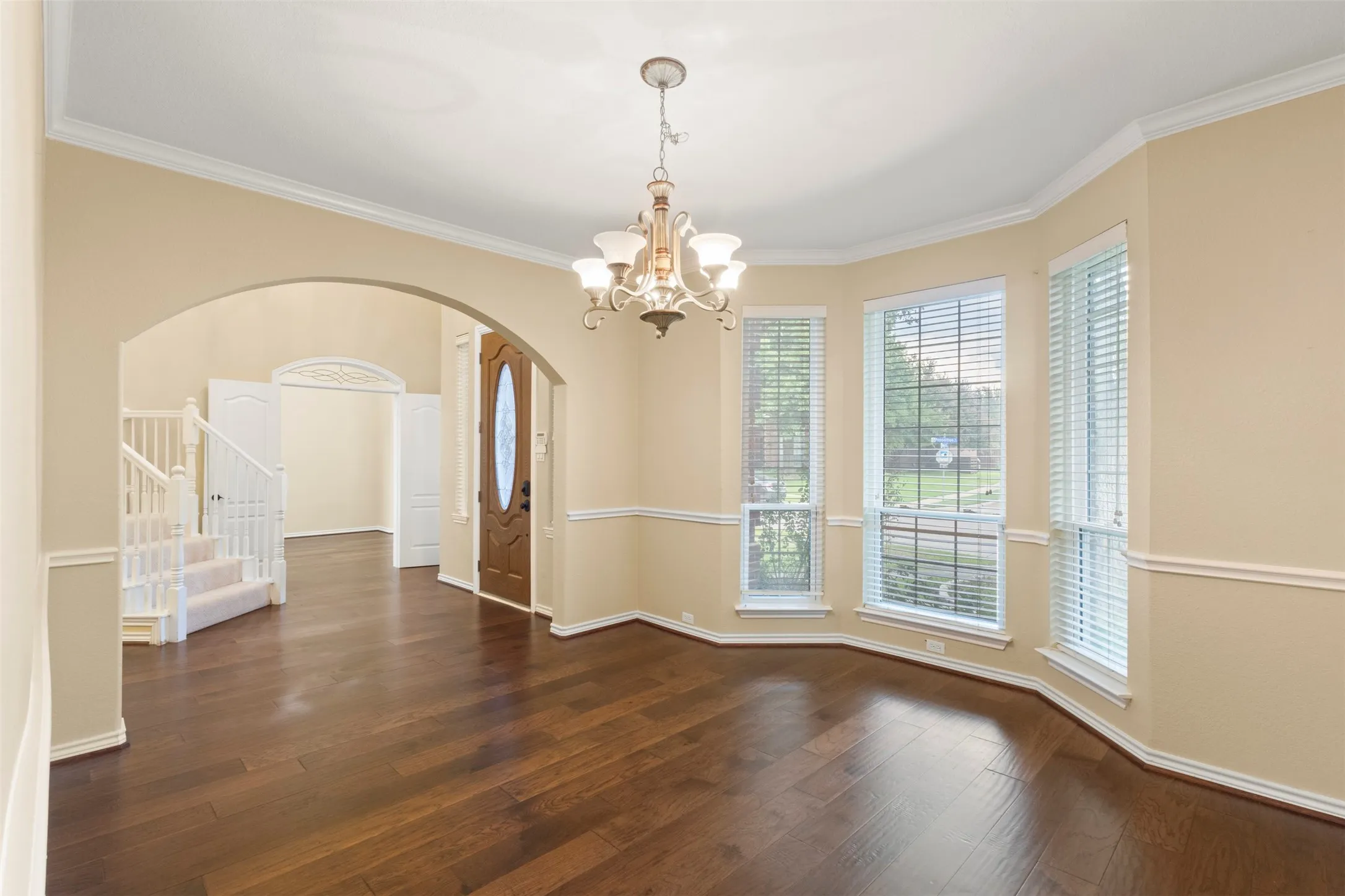 Single Family Residence For Rent in Denton County , 3817 Peppertree Drive, Carrollton, Texas 75007, 4 Bedroom, 3 Bathroom, 2 Garage spaces, 2,583 Sqft, built in 1995, mls#21393633, Real Estate Agent in Carrollton, Homes For Rent in Denton county, Homes For Rent in Carrollton, Realtor in Carrollton Texas, Real Estate Brokerage Independent Realty Texas, Luminita Cordes Realtor