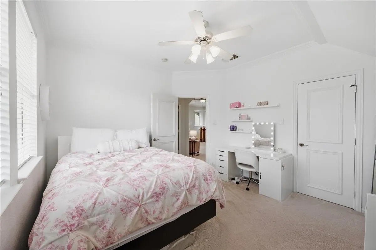 Single Family Residence For Sale in Collin County , 1900 Brookfield Way, Mc Kinney, Texas 75072, 3 Bedroom, 3 Bathroom, 2 Garage spaces, 2,609 Sqft, built in 2001, mls#21391983, Real Estate Agent in Mc Kinney, Homes For Sale in Collin county, Homes For Sale in Mc Kinney, Realtor in Mc Kinney Texas, Real Estate Brokerage Independent Realty Texas, Luminita Cordes Realtor