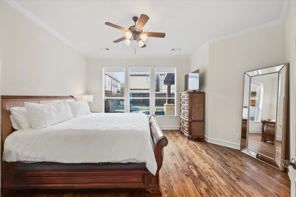 Single Family Residence For Sale in Collin County , 1900 Brookfield Way, Mc Kinney, Texas 75072, 3 Bedroom, 3 Bathroom, 2 Garage spaces, 2,609 Sqft, built in 2001, mls#21391983, Real Estate Agent in Mc Kinney, Homes For Sale in Collin county, Homes For Sale in Mc Kinney, Realtor in Mc Kinney Texas, Real Estate Brokerage Independent Realty Texas, Luminita Cordes Realtor