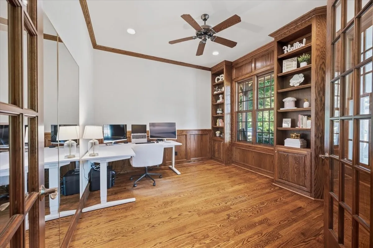 Single Family Residence For Sale in Collin County , 1900 Brookfield Way, Mc Kinney, Texas 75072, 3 Bedroom, 3 Bathroom, 2 Garage spaces, 2,609 Sqft, built in 2001, mls#21391983, Real Estate Agent in Mc Kinney, Homes For Sale in Collin county, Homes For Sale in Mc Kinney, Realtor in Mc Kinney Texas, Real Estate Brokerage Independent Realty Texas, Luminita Cordes Realtor