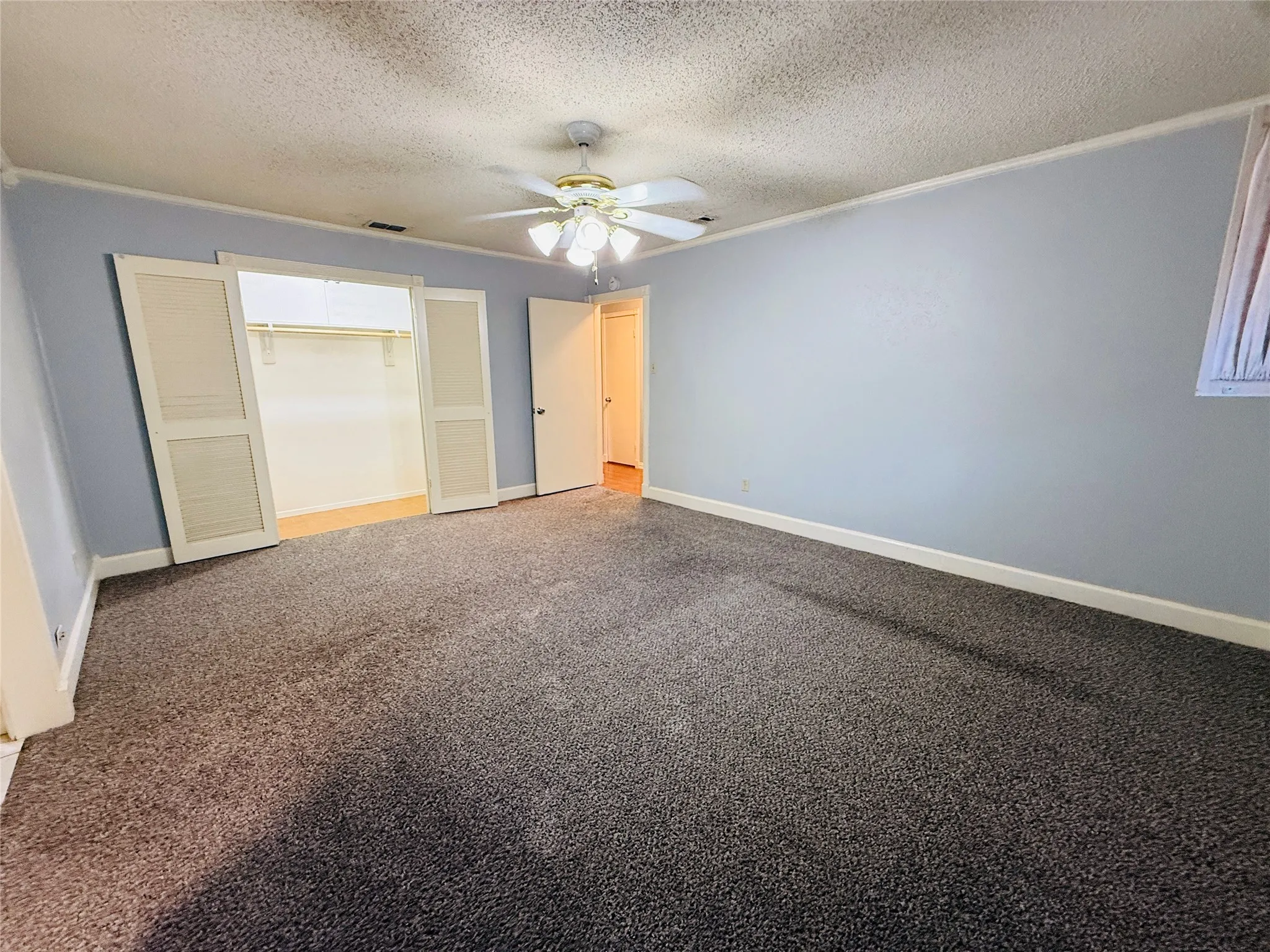 Single Family Residence For Rent in Dallas County , 1112 Joanna Circle, De Soto, Texas 75115, 3 Bedroom, 2 Bathroom, 2 Garage spaces, 1,871 Sqft, built in 1972, mls#21393658, Real Estate Agent in De Soto, Homes For Rent in Dallas county, Homes For Rent in De Soto, Realtor in De Soto Texas, Real Estate Brokerage Independent Realty Texas, Luminita Cordes Realtor