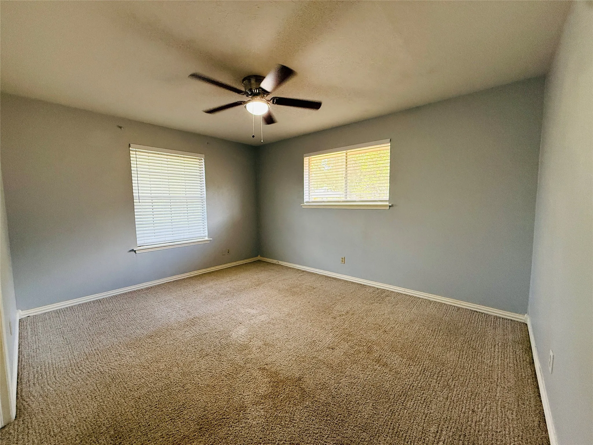 Single Family Residence For Rent in Dallas County , 1112 Joanna Circle, De Soto, Texas 75115, 3 Bedroom, 2 Bathroom, 2 Garage spaces, 1,871 Sqft, built in 1972, mls#21393658, Real Estate Agent in De Soto, Homes For Rent in Dallas county, Homes For Rent in De Soto, Realtor in De Soto Texas, Real Estate Brokerage Independent Realty Texas, Luminita Cordes Realtor