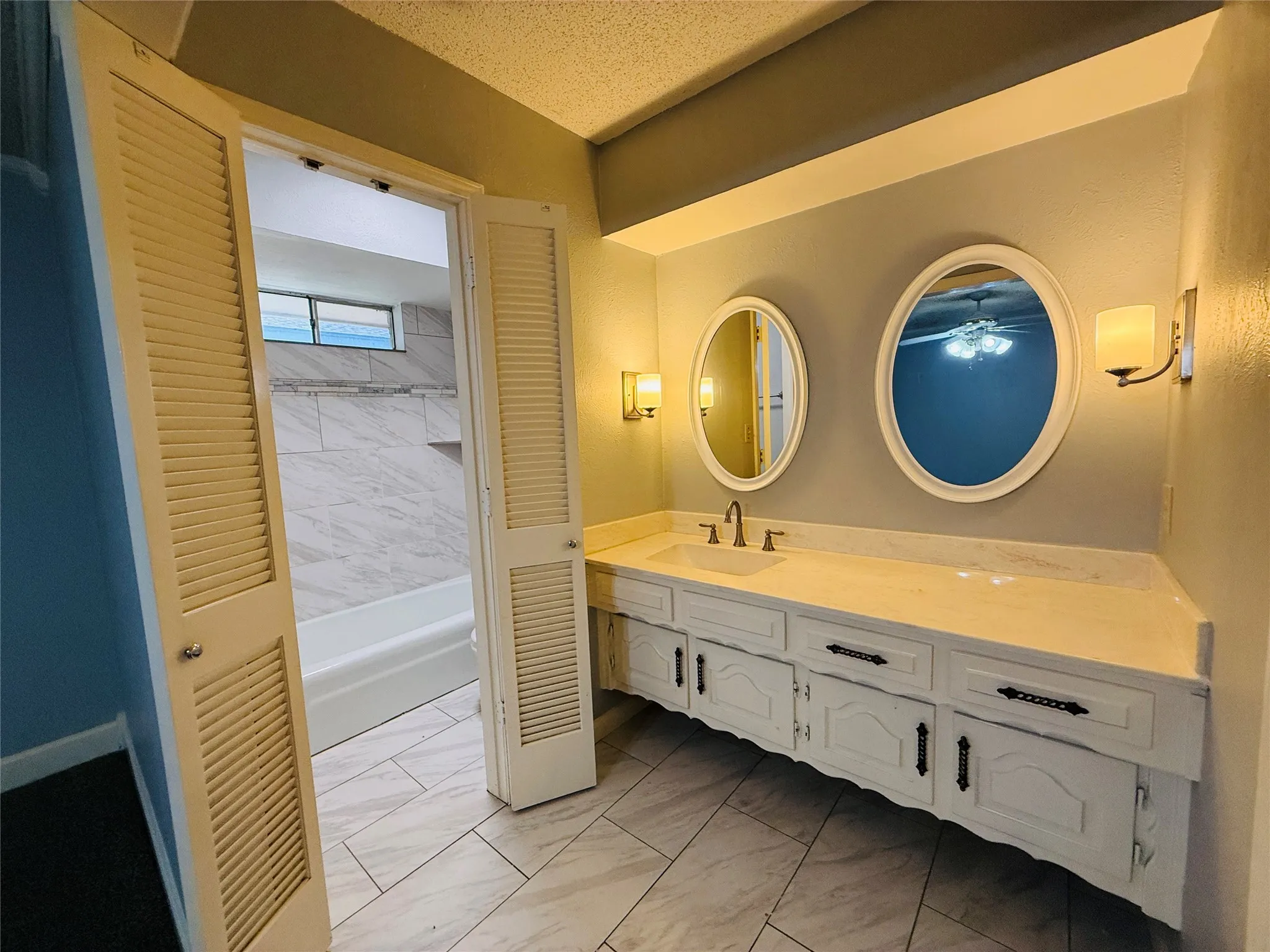 Single Family Residence For Rent in Dallas County , 1112 Joanna Circle, De Soto, Texas 75115, 3 Bedroom, 2 Bathroom, 2 Garage spaces, 1,871 Sqft, built in 1972, mls#21393658, Real Estate Agent in De Soto, Homes For Rent in Dallas county, Homes For Rent in De Soto, Realtor in De Soto Texas, Real Estate Brokerage Independent Realty Texas, Luminita Cordes Realtor