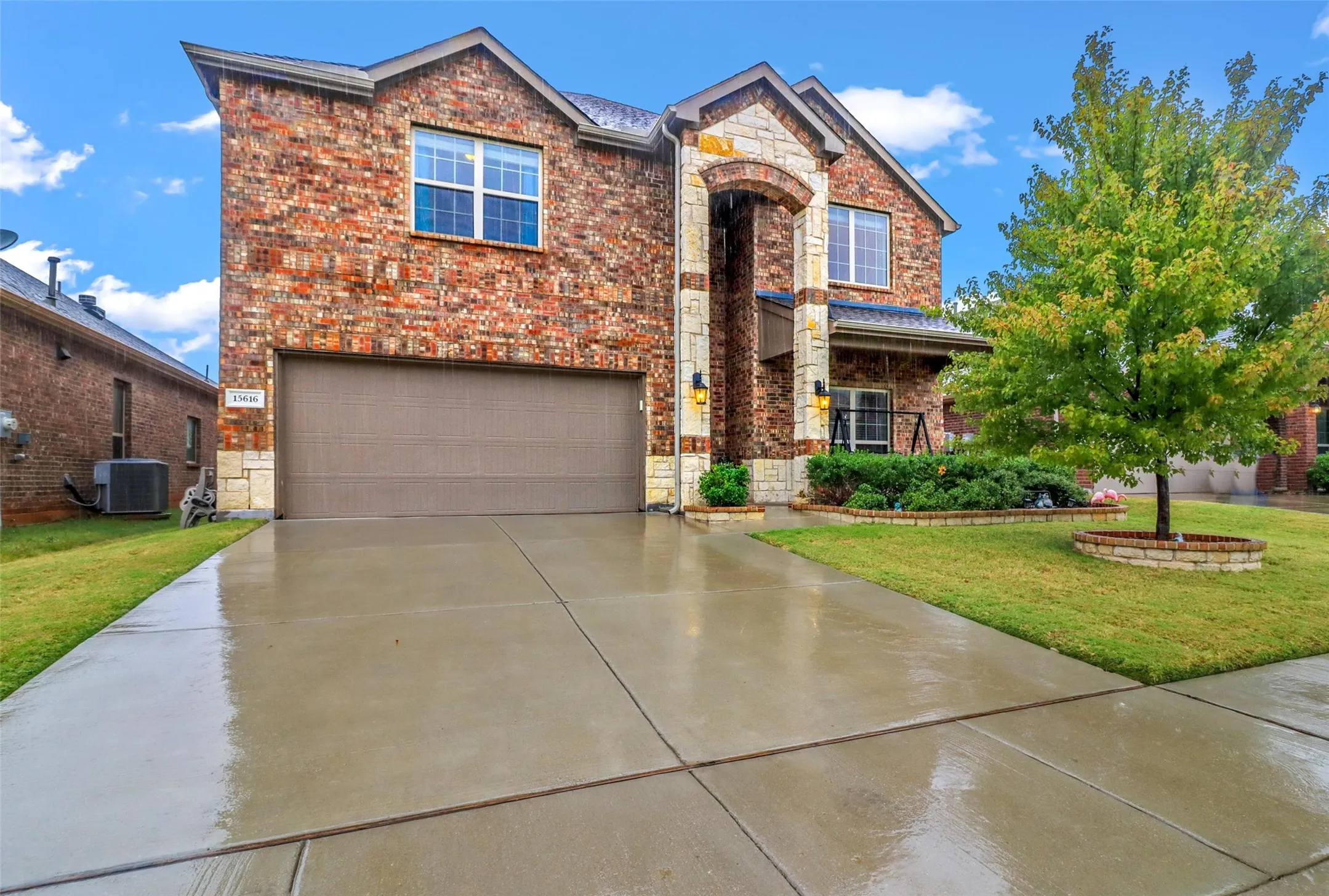 Single Family Residence For Sale in Denton County , 15616 Cornwallis Street, Frisco, Texas 75036, 4 Bedroom, 3 Bathroom, 2 Garage spaces, 2,920 Sqft, built in 2016, mls#21393654, Real Estate Agent in Frisco, Homes For Sale in Denton county, Homes For Sale in Frisco, Realtor in Frisco Texas, Real Estate Brokerage Independent Realty Texas, Luminita Cordes Realtor