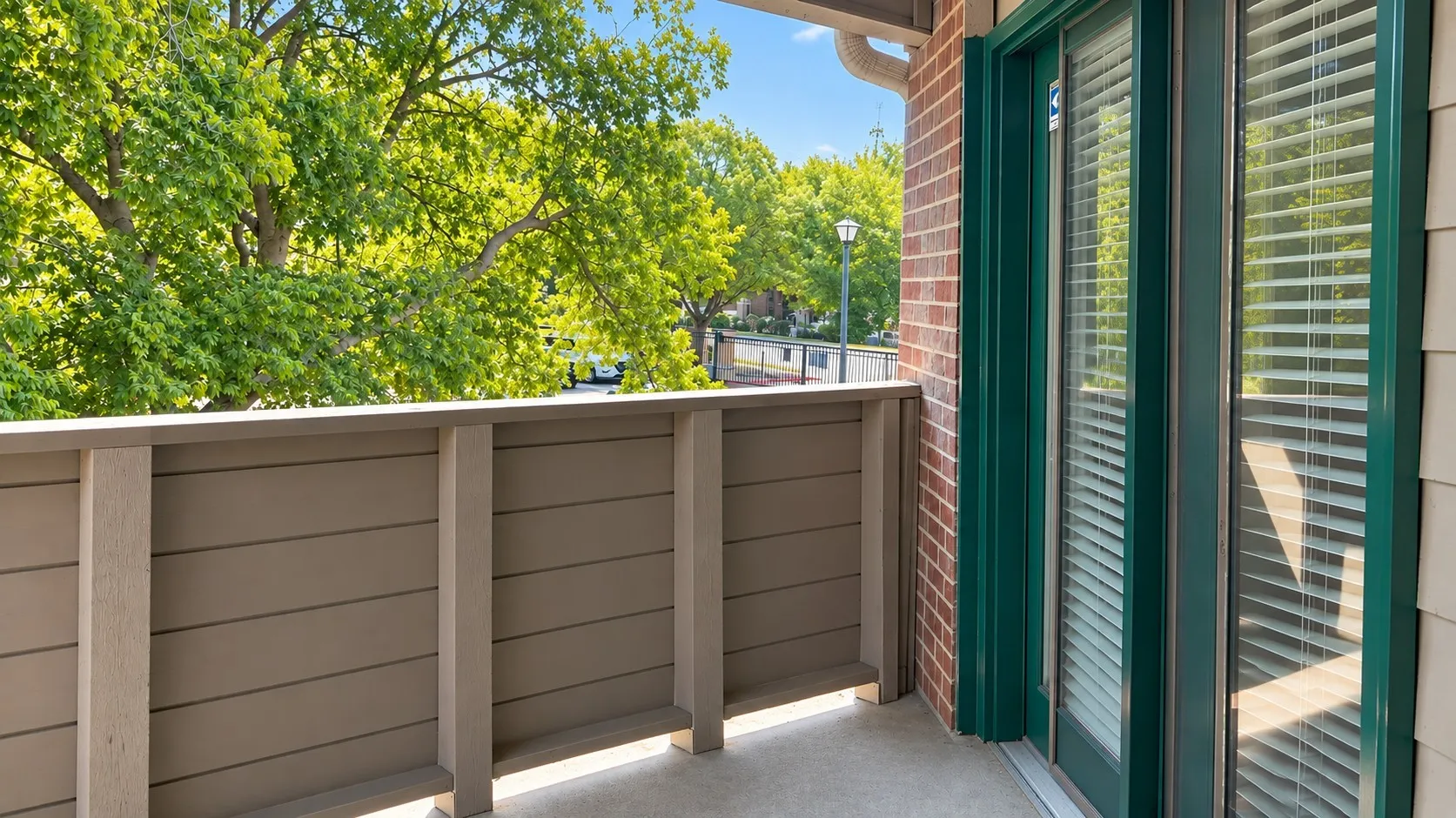 Condominium For Rent in Dallas County , 8545 Midpark Road 6, Dallas, Texas 75240, 2 Bedroom, 2 Bathroom, Garage spaces, 1,035 Sqft, built in 1982, mls#21393648, Real Estate Agent in Dallas, Homes For Rent in Dallas county, Homes For Rent in Dallas, Realtor in Dallas Texas, Real Estate Brokerage Independent Realty Texas, Luminita Cordes Realtor