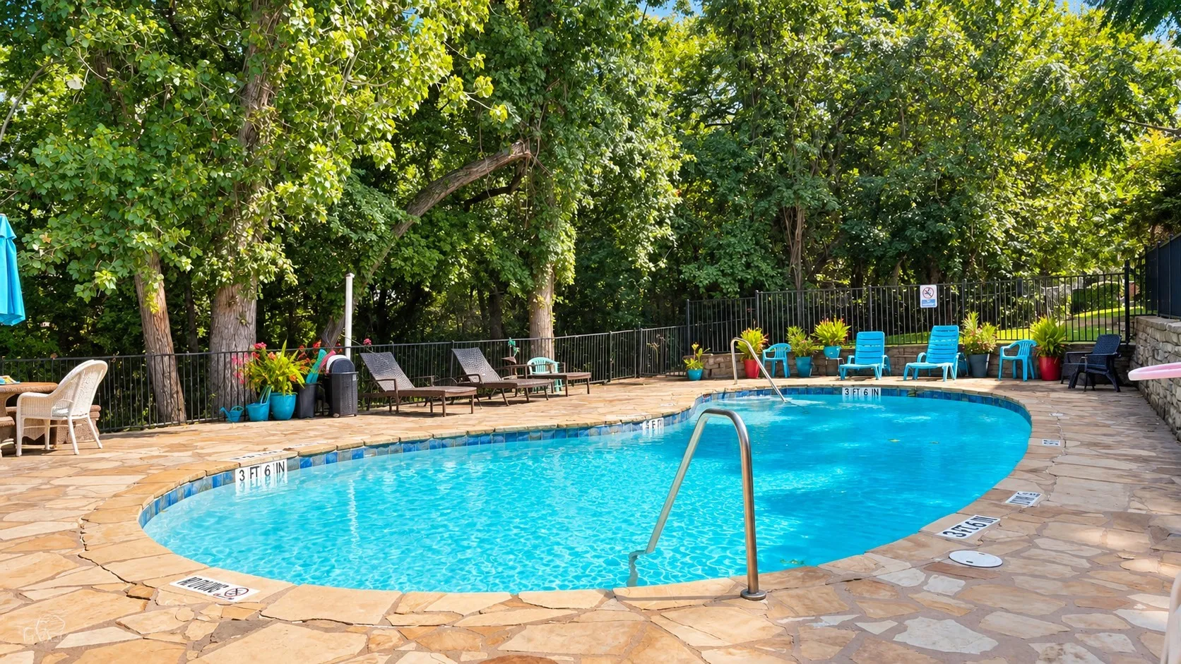 Condominium For Rent in Dallas County , 8545 Midpark Road 6, Dallas, Texas 75240, 2 Bedroom, 2 Bathroom, Garage spaces, 1,035 Sqft, built in 1982, mls#21393648, Real Estate Agent in Dallas, Homes For Rent in Dallas county, Homes For Rent in Dallas, Realtor in Dallas Texas, Real Estate Brokerage Independent Realty Texas, Luminita Cordes Realtor