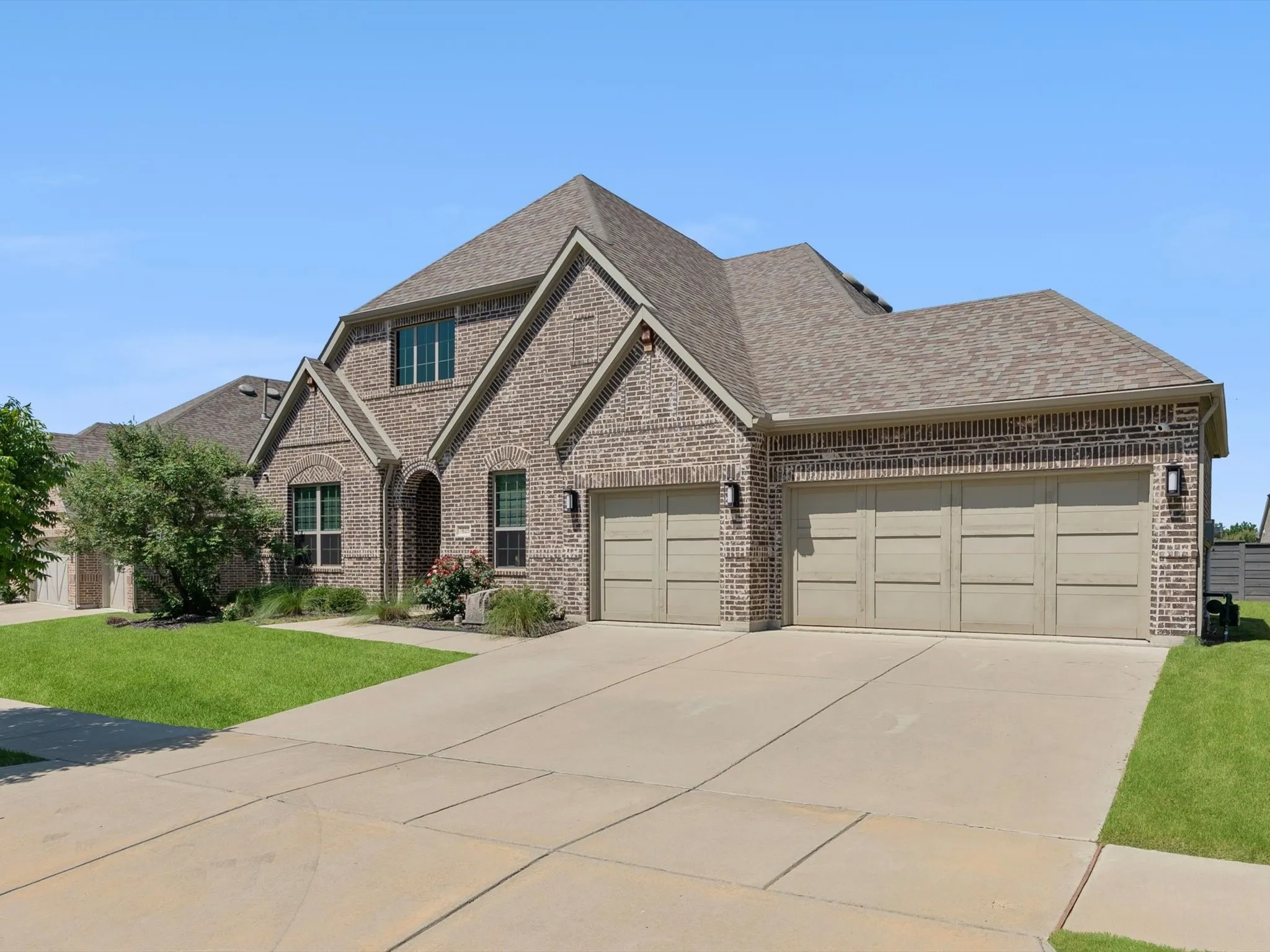 Single Family Residence For Sale