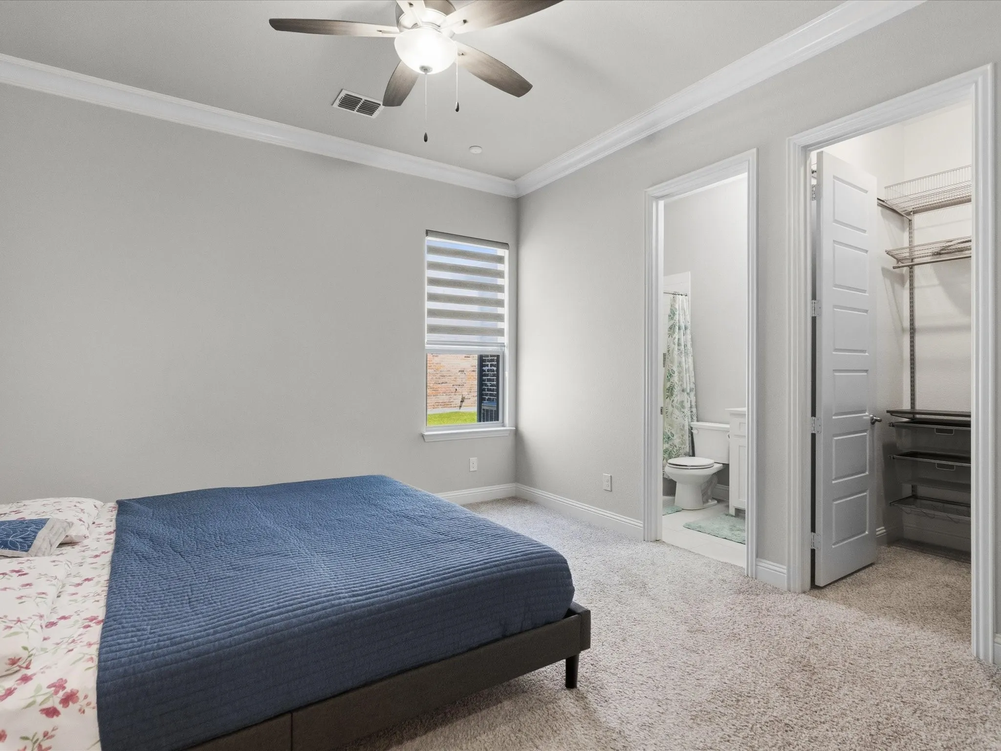 Single Family Residence For Sale in Denton County , 7025 Central Court, Little Elm, Texas 76227, 5 Bedroom, 3 Bathroom, 3 Garage spaces, 2,785 Sqft, built in 2019, mls#21393383, Real Estate Agent in Little Elm, Homes For Sale in Denton county, Homes For Sale in Little Elm, Realtor in Little Elm Texas, Real Estate Brokerage Independent Realty Texas, Luminita Cordes Realtor