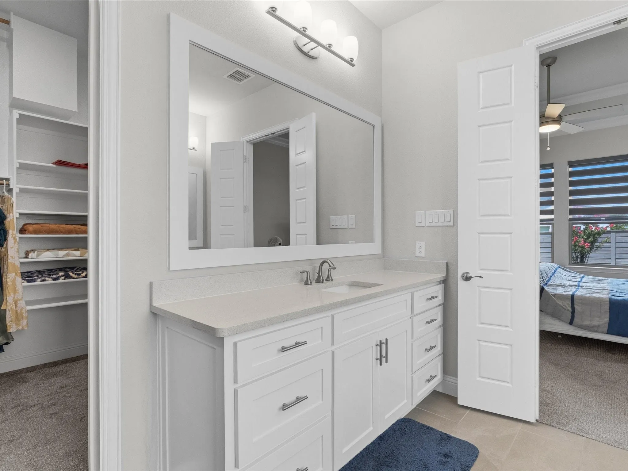 Single Family Residence For Sale in Denton County , 7025 Central Court, Little Elm, Texas 76227, 5 Bedroom, 3 Bathroom, 3 Garage spaces, 2,785 Sqft, built in 2019, mls#21393383, Real Estate Agent in Little Elm, Homes For Sale in Denton county, Homes For Sale in Little Elm, Realtor in Little Elm Texas, Real Estate Brokerage Independent Realty Texas, Luminita Cordes Realtor