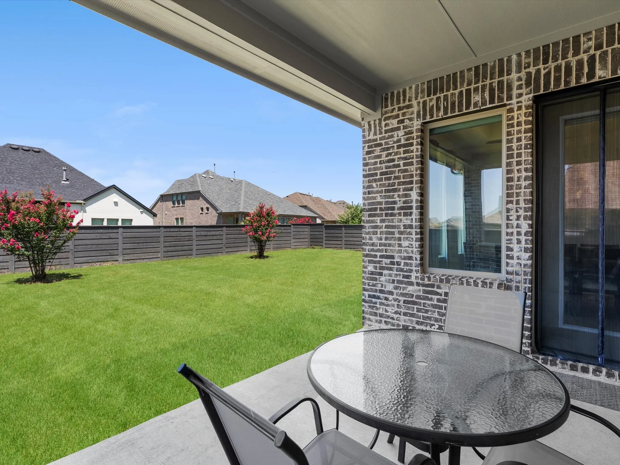 Single Family Residence For Sale in Denton County , 7025 Central Court, Little Elm, Texas 76227, 5 Bedroom, 3 Bathroom, 3 Garage spaces, 2,785 Sqft, built in 2019, mls#21393383, Real Estate Agent in Little Elm, Homes For Sale in Denton county, Homes For Sale in Little Elm, Realtor in Little Elm Texas, Real Estate Brokerage Independent Realty Texas, Luminita Cordes Realtor