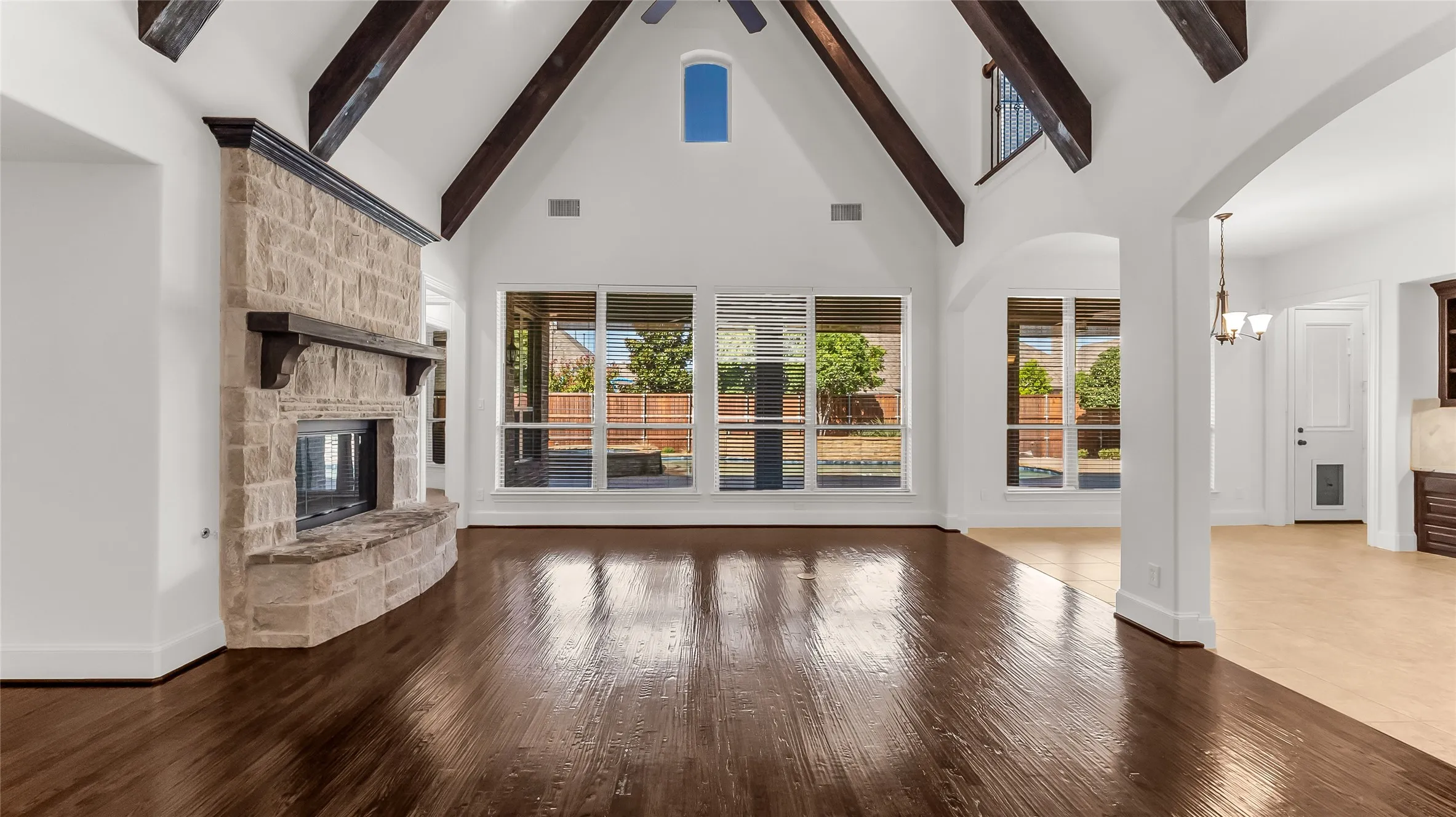 Single Family Residence For Sale in Collin County , 900 Blue Ridge Drive, Prosper, Texas 75078, 5 Bedroom, 5 Bathroom, 3 Garage spaces, 4,515 Sqft, built in 2013, mls#21387238, Real Estate Agent in Prosper, Homes For Sale in Collin county, Homes For Sale in Prosper, Realtor in Prosper Texas, Real Estate Brokerage Independent Realty Texas, Luminita Cordes Realtor