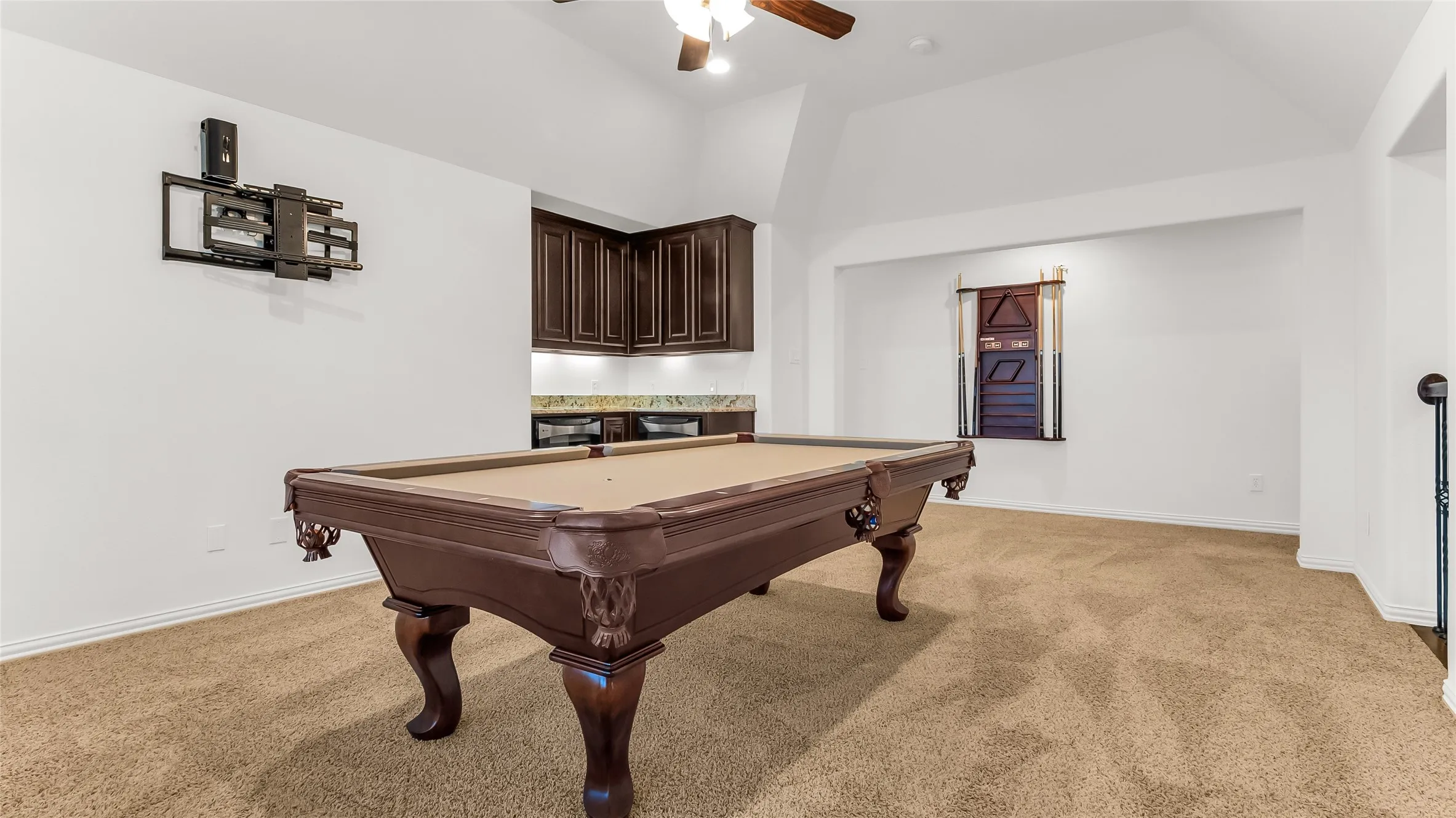 Single Family Residence For Sale in Collin County , 900 Blue Ridge Drive, Prosper, Texas 75078, 5 Bedroom, 5 Bathroom, 3 Garage spaces, 4,515 Sqft, built in 2013, mls#21387238, Real Estate Agent in Prosper, Homes For Sale in Collin county, Homes For Sale in Prosper, Realtor in Prosper Texas, Real Estate Brokerage Independent Realty Texas, Luminita Cordes Realtor