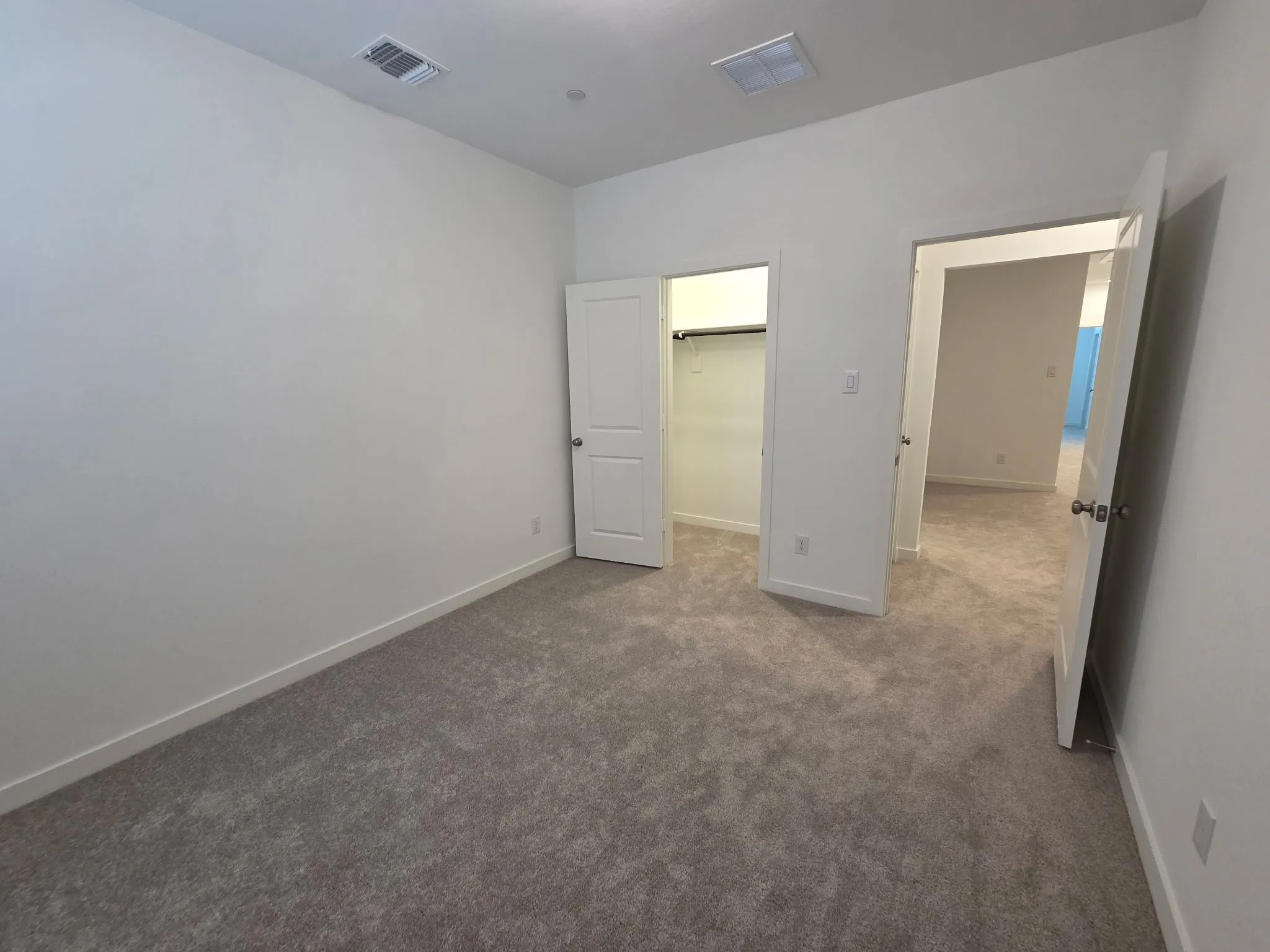 Townhouse For Rent in Tarrant County , 5708 Lakeview Drive, Watauga, Texas 76148, 3 Bedroom, 3 Bathroom, 2 Garage spaces, 1,876 Sqft, built in 2026, mls#21376946, Real Estate Agent in Watauga, Homes For Rent in Tarrant county, Homes For Rent in Watauga, Realtor in Watauga Texas, Real Estate Brokerage Independent Realty Texas, Luminita Cordes Realtor