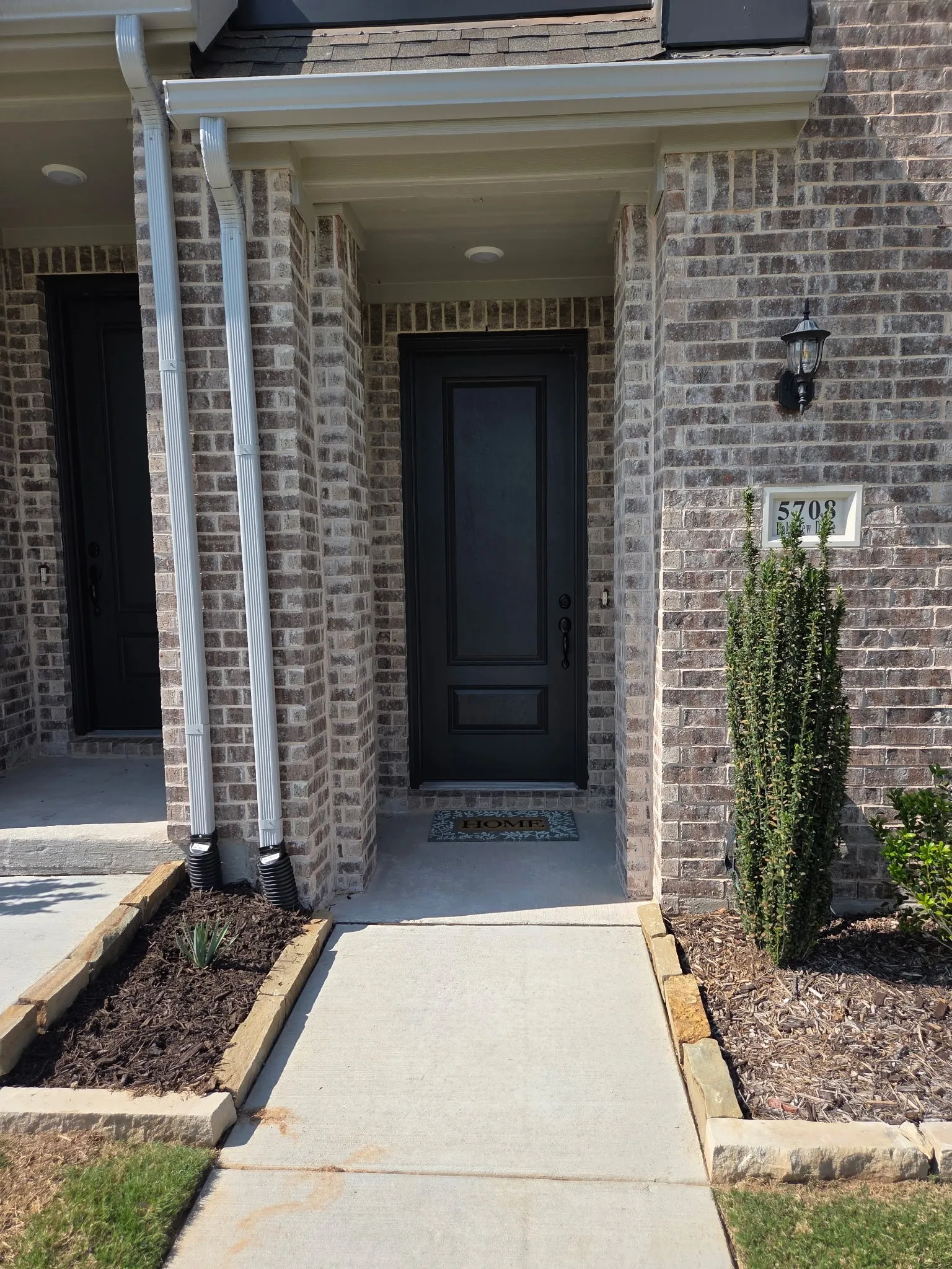Townhouse For Rent