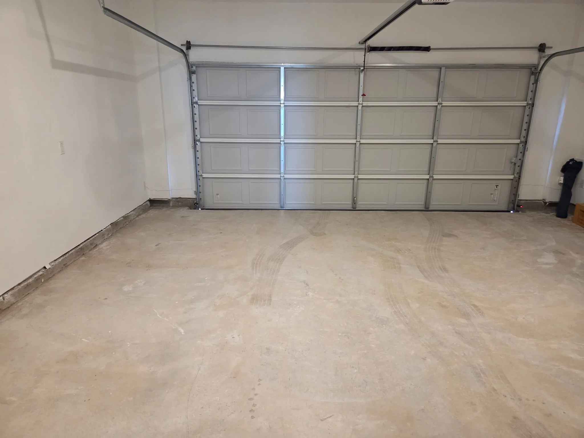 Townhouse For Rent in Tarrant County , 5708 Lakeview Drive, Watauga, Texas 76148, 3 Bedroom, 3 Bathroom, 2 Garage spaces, 1,876 Sqft, built in 2026, mls#21376946, Real Estate Agent in Watauga, Homes For Rent in Tarrant county, Homes For Rent in Watauga, Realtor in Watauga Texas, Real Estate Brokerage Independent Realty Texas, Luminita Cordes Realtor