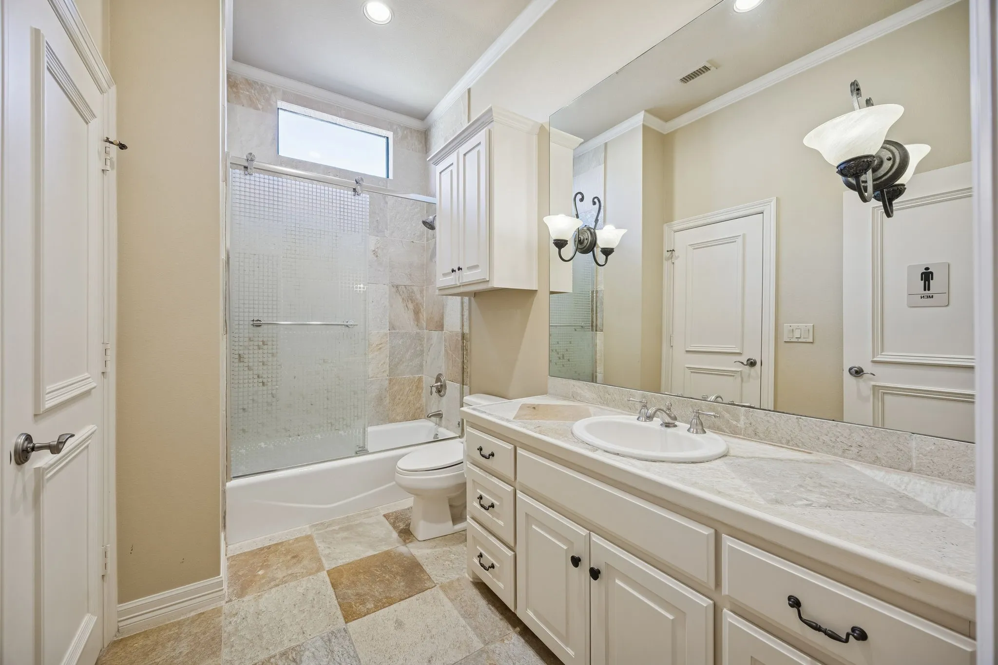 Single Family Residence For Sale in Denton County , 6640 Briar Ridge Lane, Plano, Texas 75024, 4 Bedroom, 5 Bathroom, 3 Garage spaces, 5,731 Sqft, built in 2003, mls#21391926, Real Estate Agent in Plano, Homes For Sale in Denton county, Homes For Sale in Plano, Realtor in Plano Texas, Real Estate Brokerage Independent Realty Texas, Luminita Cordes Realtor