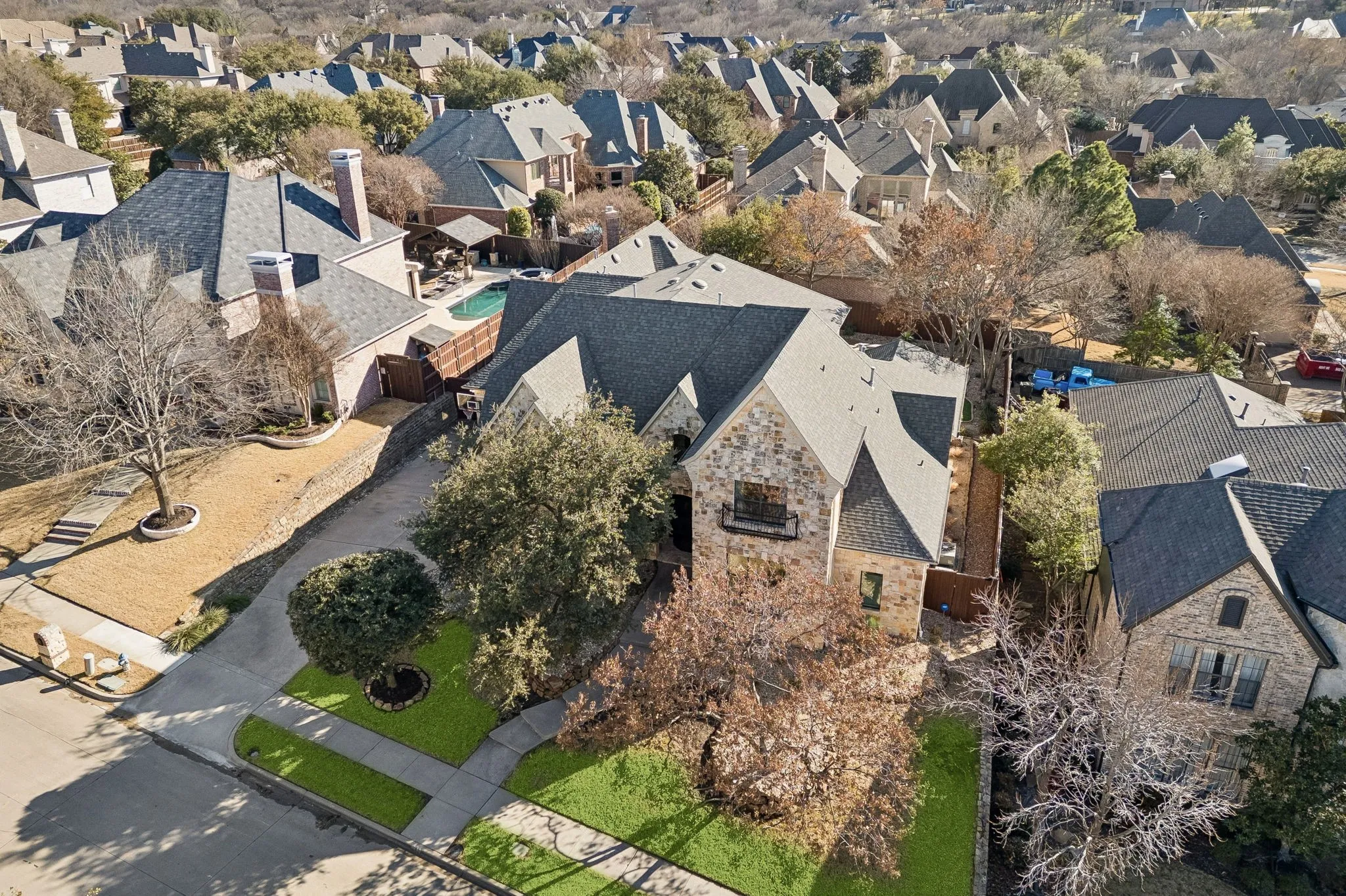 Single Family Residence For Sale in Denton County , 6640 Briar Ridge Lane, Plano, Texas 75024, 4 Bedroom, 5 Bathroom, 3 Garage spaces, 5,731 Sqft, built in 2003, mls#21391926, Real Estate Agent in Plano, Homes For Sale in Denton county, Homes For Sale in Plano, Realtor in Plano Texas, Real Estate Brokerage Independent Realty Texas, Luminita Cordes Realtor