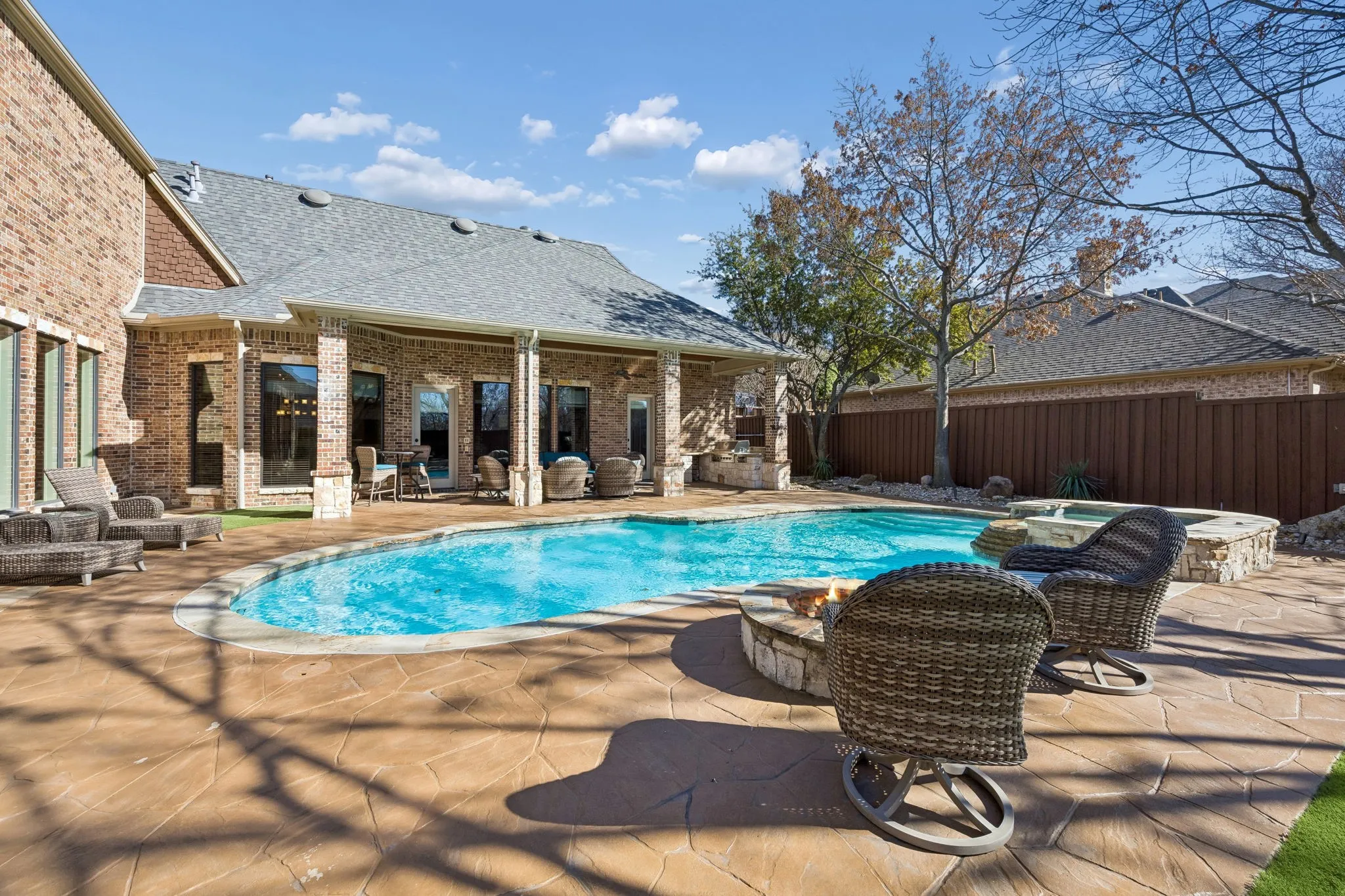 Single Family Residence For Sale in Denton County , 6640 Briar Ridge Lane, Plano, Texas 75024, 4 Bedroom, 5 Bathroom, 3 Garage spaces, 5,731 Sqft, built in 2003, mls#21391926, Real Estate Agent in Plano, Homes For Sale in Denton county, Homes For Sale in Plano, Realtor in Plano Texas, Real Estate Brokerage Independent Realty Texas, Luminita Cordes Realtor