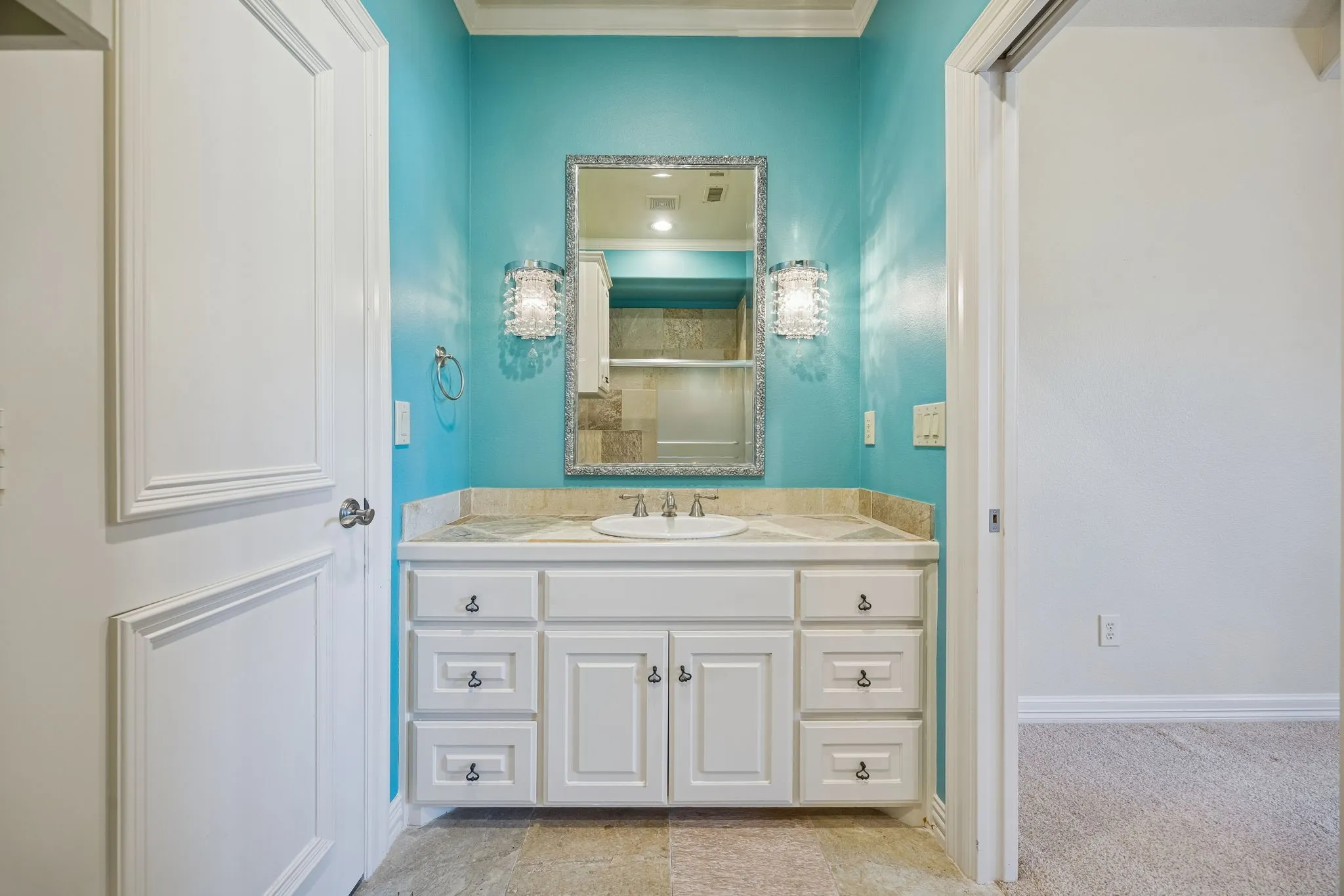 Single Family Residence For Sale in Denton County , 6640 Briar Ridge Lane, Plano, Texas 75024, 4 Bedroom, 5 Bathroom, 3 Garage spaces, 5,731 Sqft, built in 2003, mls#21391926, Real Estate Agent in Plano, Homes For Sale in Denton county, Homes For Sale in Plano, Realtor in Plano Texas, Real Estate Brokerage Independent Realty Texas, Luminita Cordes Realtor