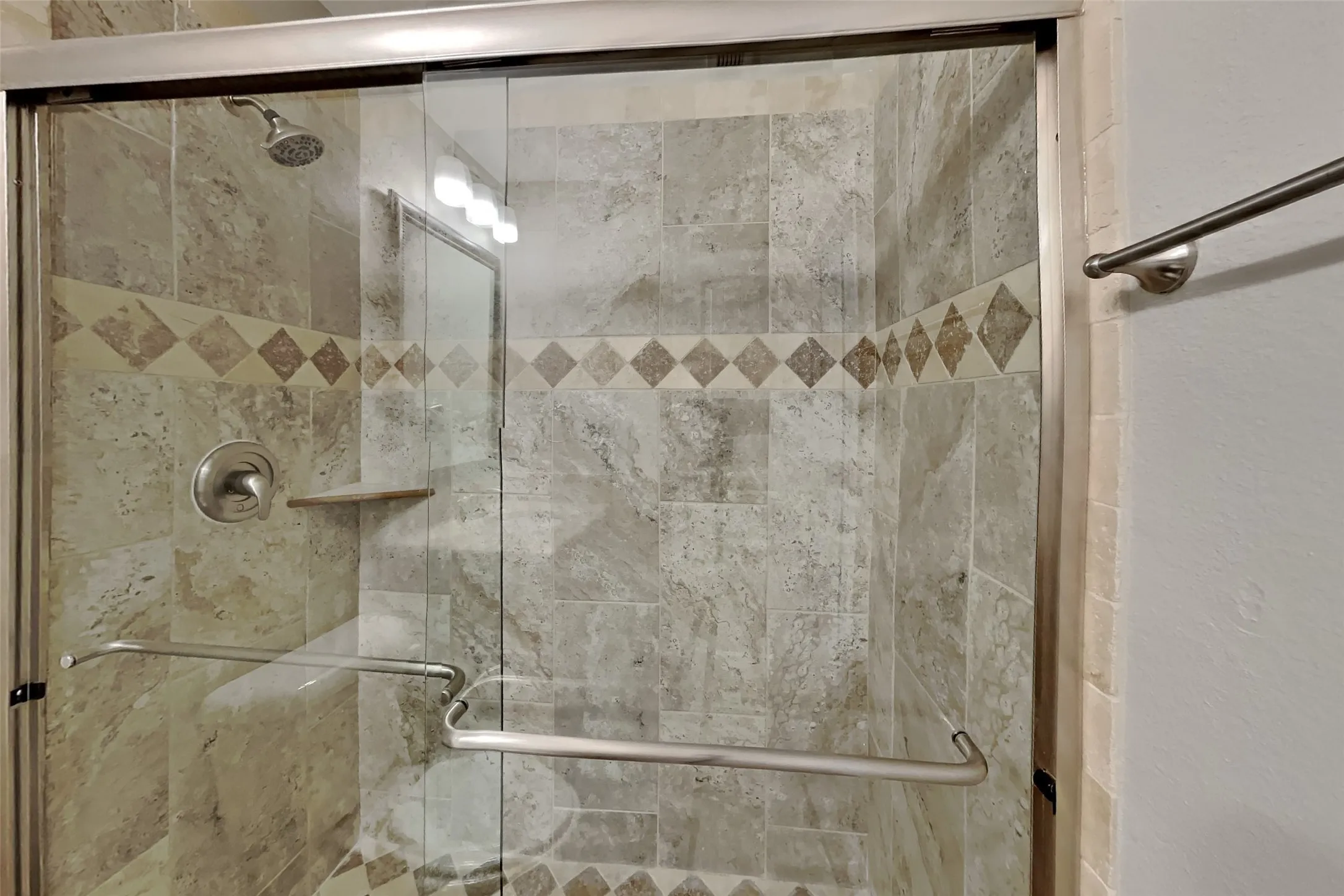 Single Family Residence For Rent in Tarrant County , 345 Chalkstone Drive, Fort Worth, Texas 76131, 4 Bedroom, 3 Bathroom, 2 Garage spaces, 2,253 Sqft, built in 2011, mls#21393689, Real Estate Agent in Fort Worth, Homes For Rent in Tarrant county, Homes For Rent in Fort Worth, Realtor in Fort Worth Texas, Real Estate Brokerage Independent Realty Texas, Luminita Cordes Realtor