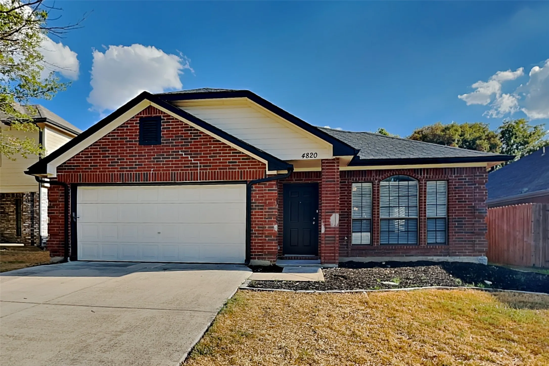 Single Family Residence For Rent