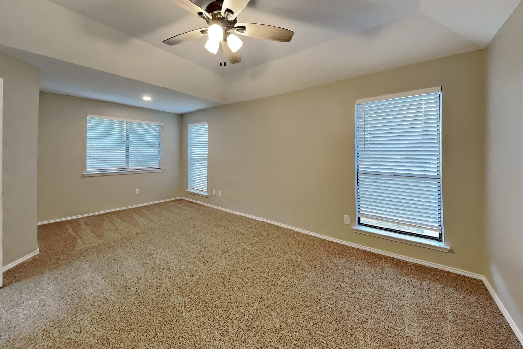 Single Family Residence For Rent in Tarrant County , 4820 Ashton Avenue, Fort Worth, Texas 76137, 3 Bedroom, 2 Bathroom, 2 Garage spaces, 1,864 Sqft, built in 1989, mls#21393692, Real Estate Agent in Fort Worth, Homes For Rent in Tarrant county, Homes For Rent in Fort Worth, Realtor in Fort Worth Texas, Real Estate Brokerage Independent Realty Texas, Luminita Cordes Realtor